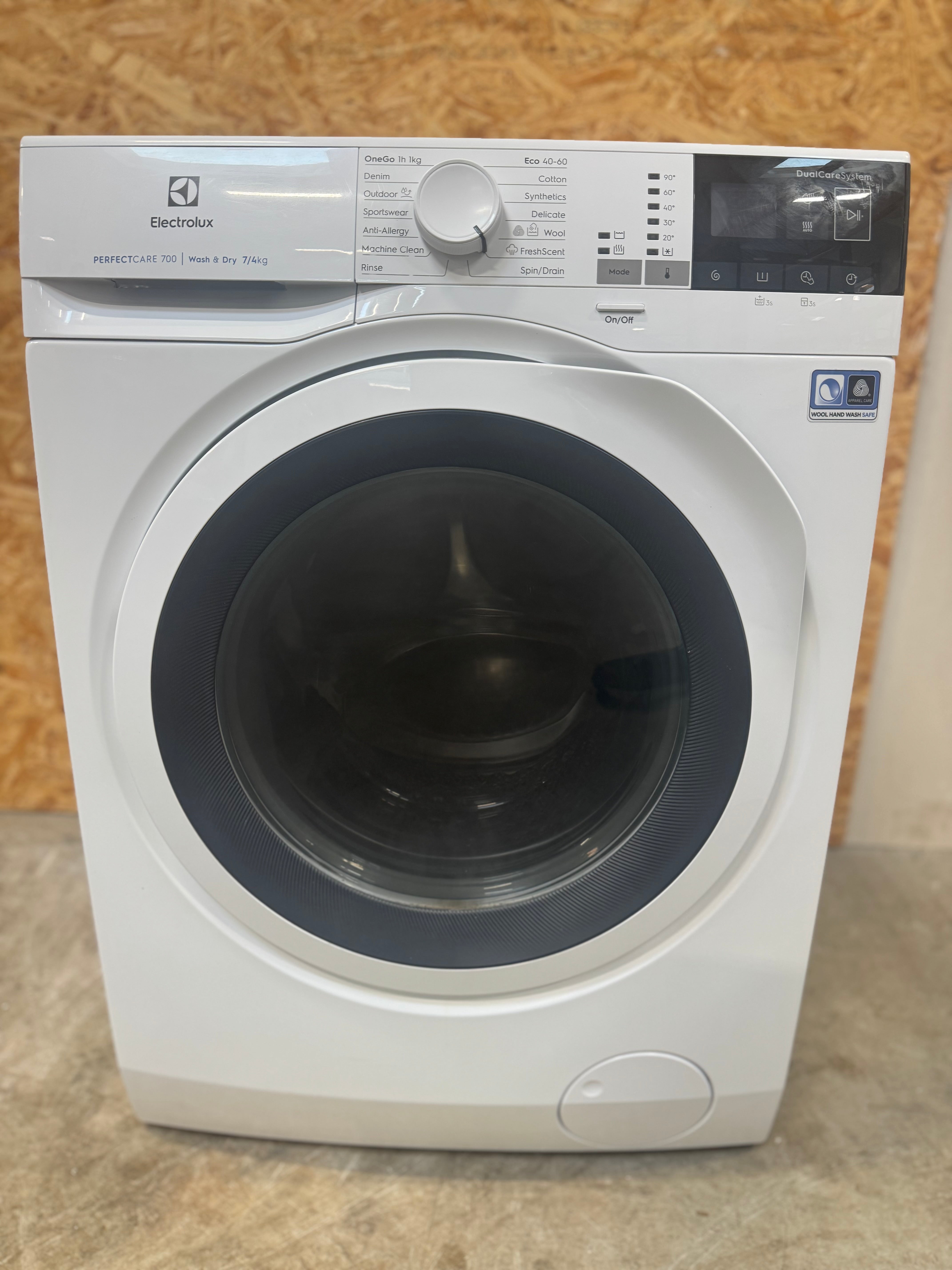 Electrolux vaske/tørremaskine EW7W447W - D16246