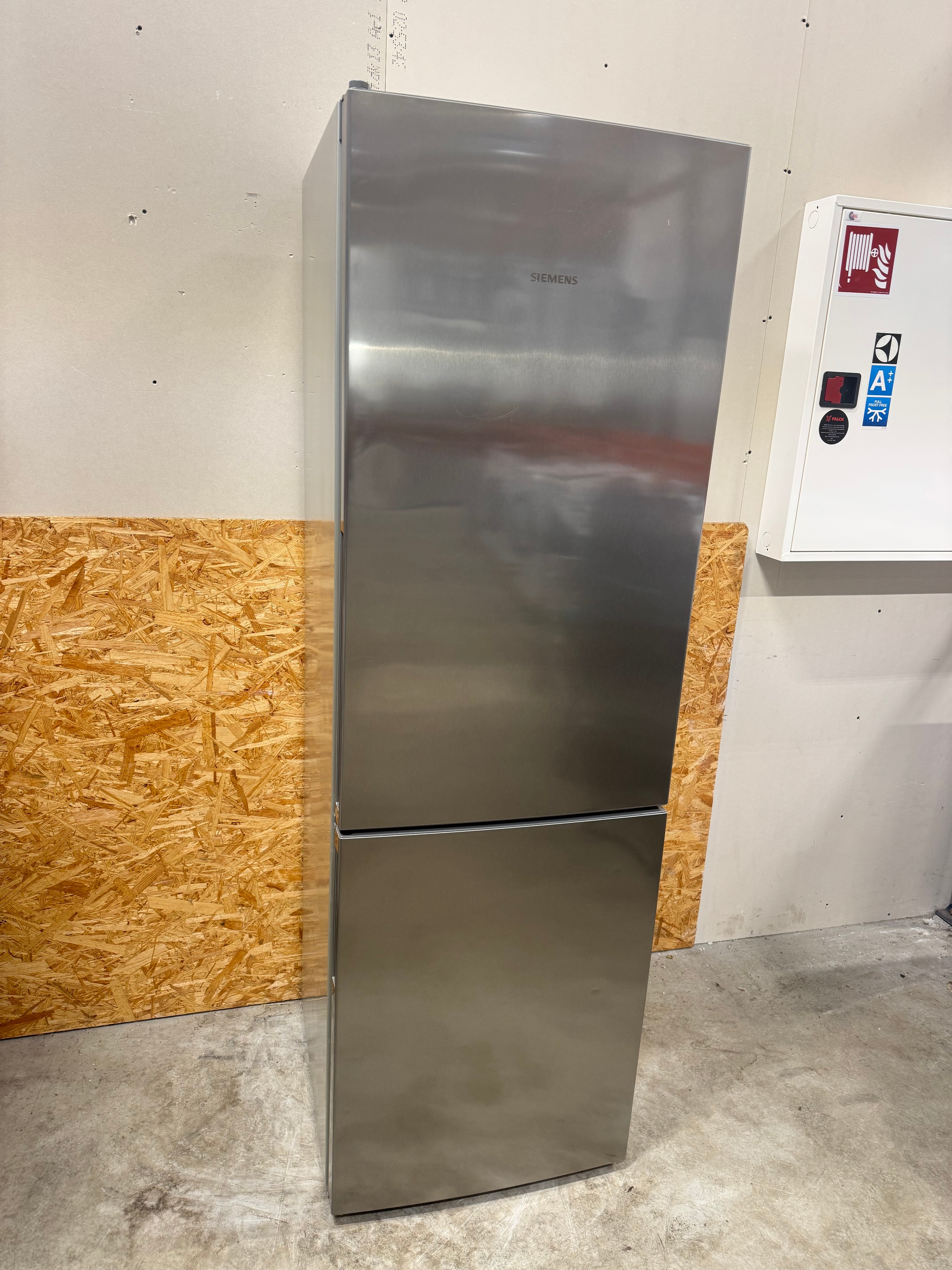 Siemens køle/fryseskab KG36VVI32 - D17285