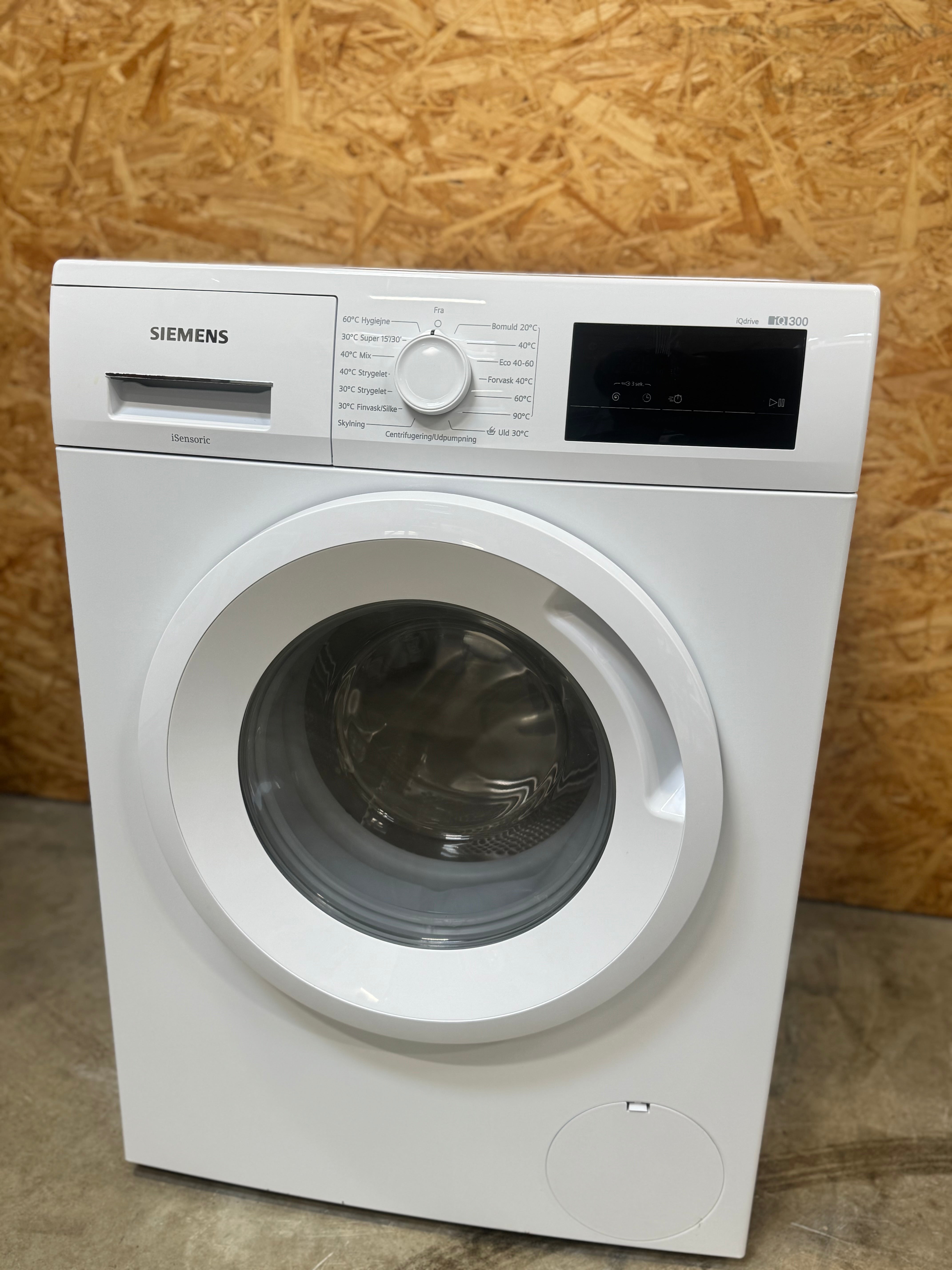 Siemens iQ300 vaskemaskine WM14N0L5DN - D14676