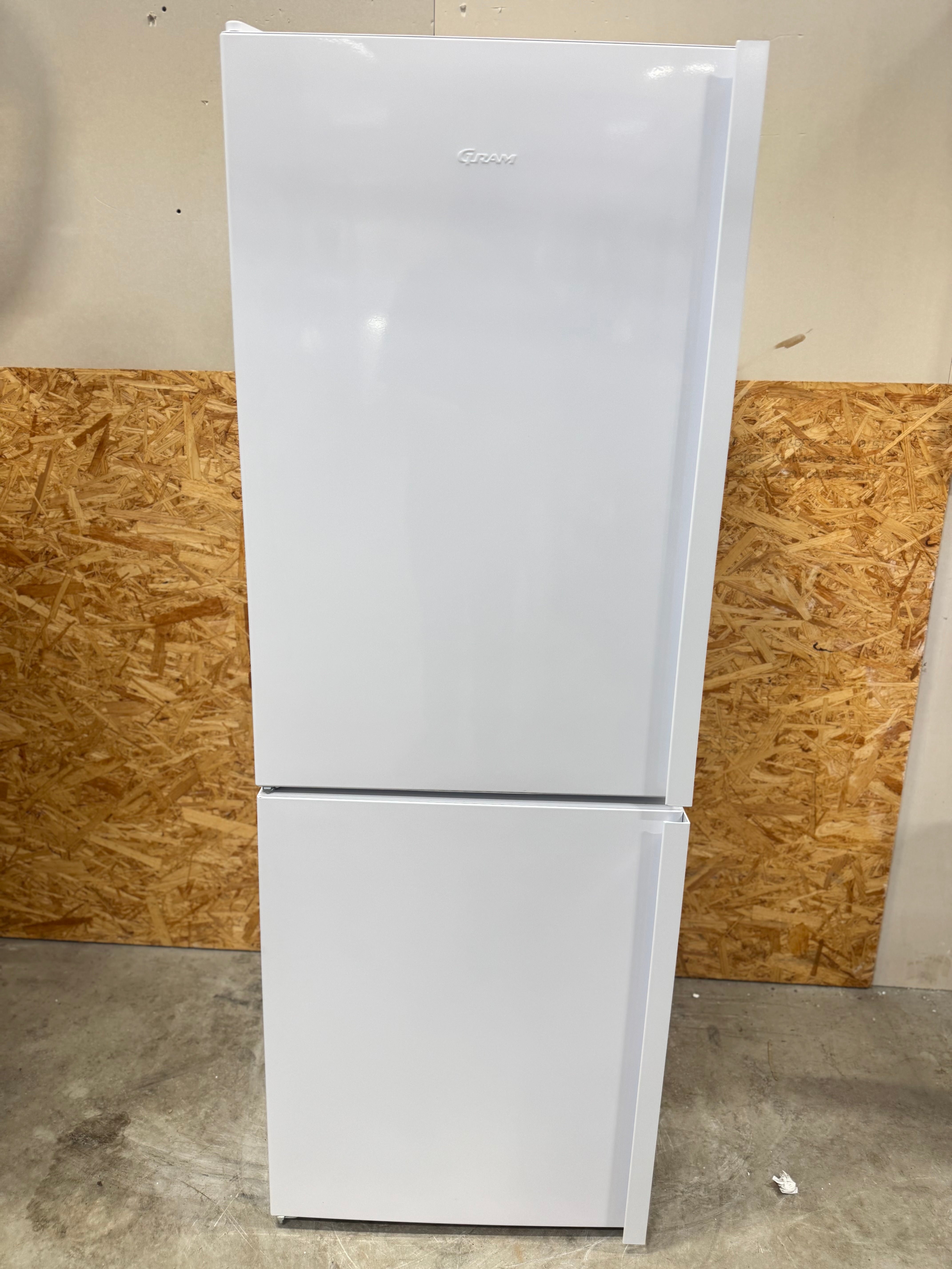 Gram køle/fryseskab KF471554 - D15463