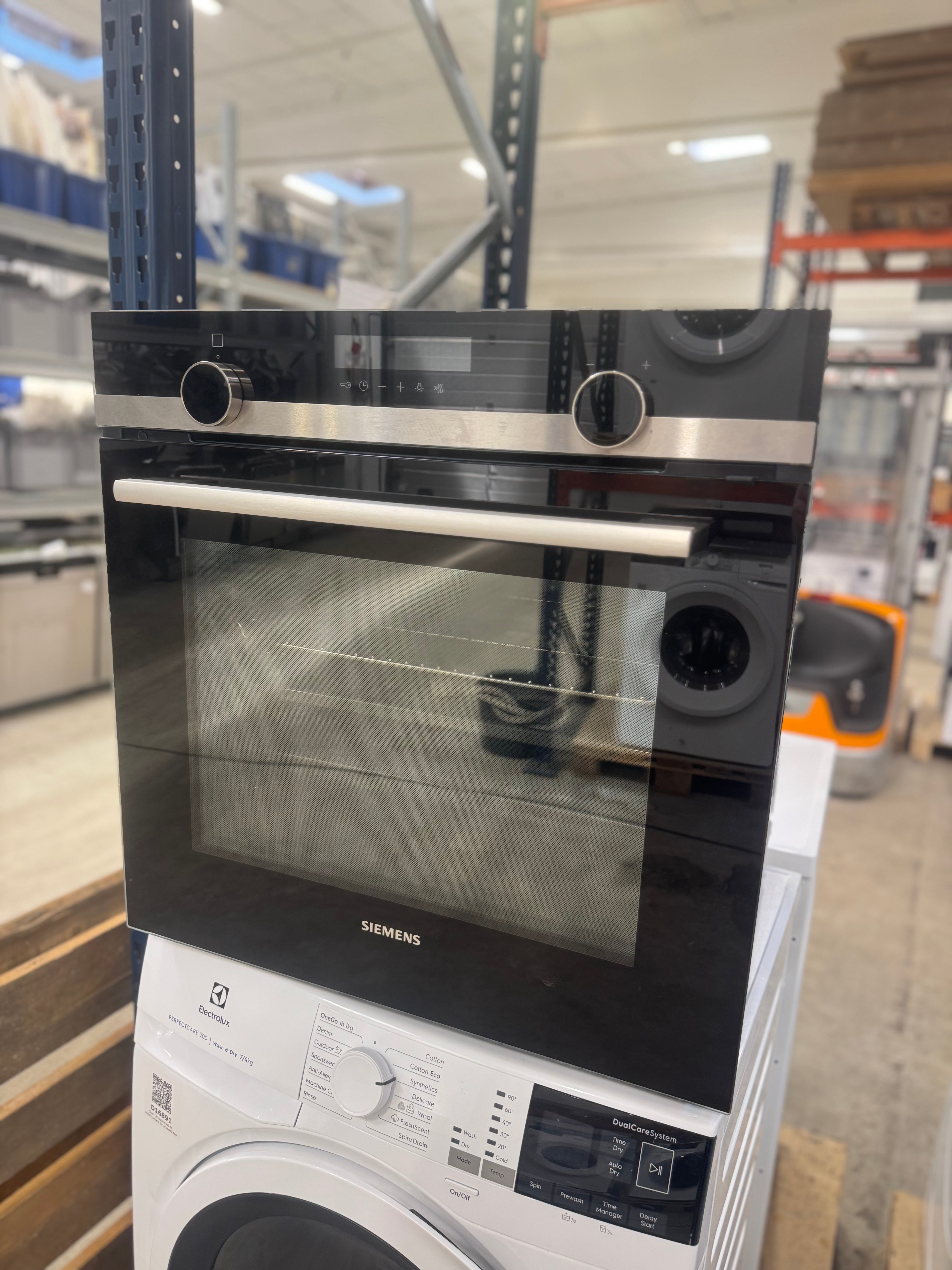 Siemens indbygningsovn HB578ACS0S - D17542