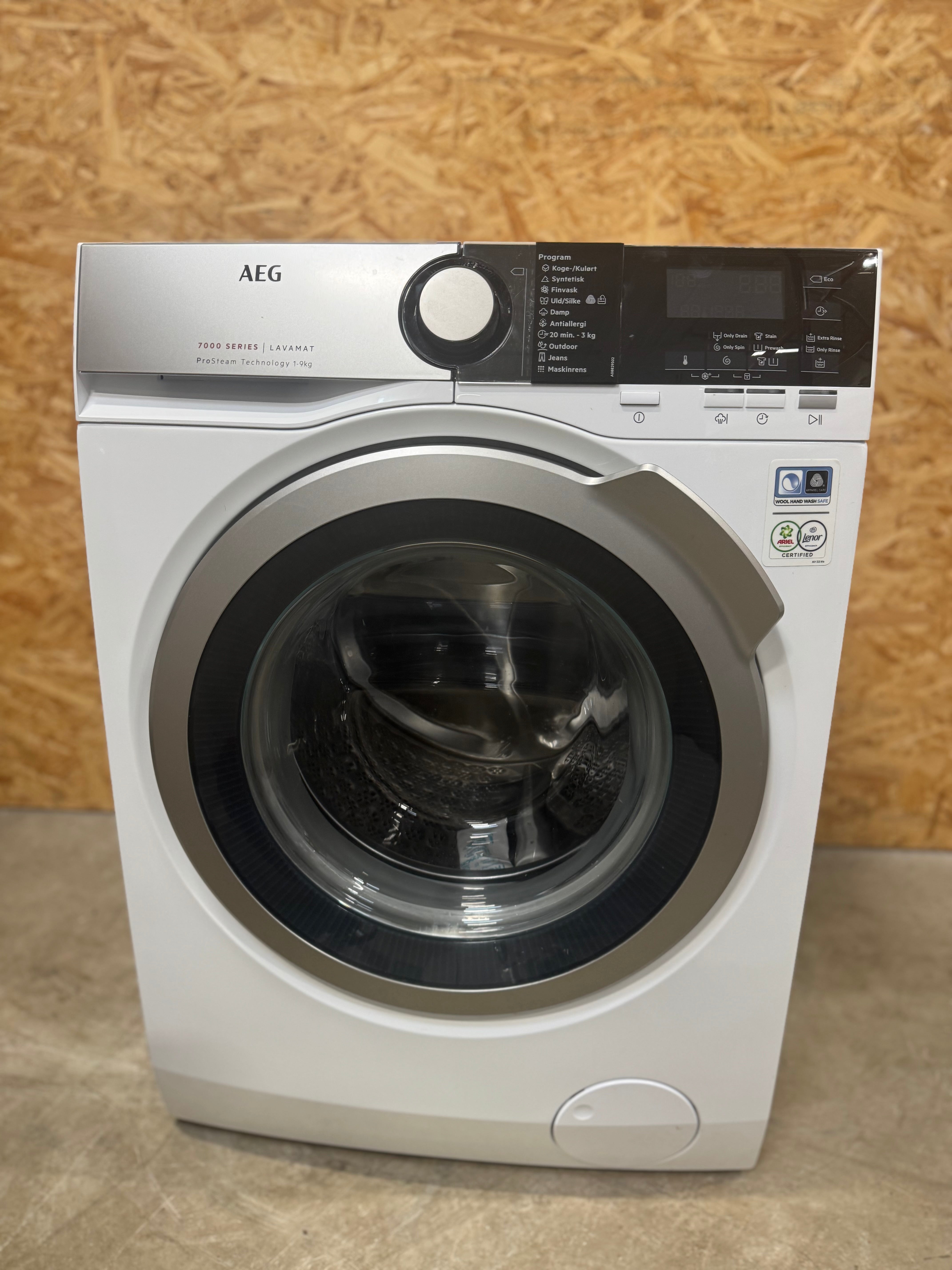 AEG ProSteam 9 kg. vaskemaskine L7FEP947E - D14718