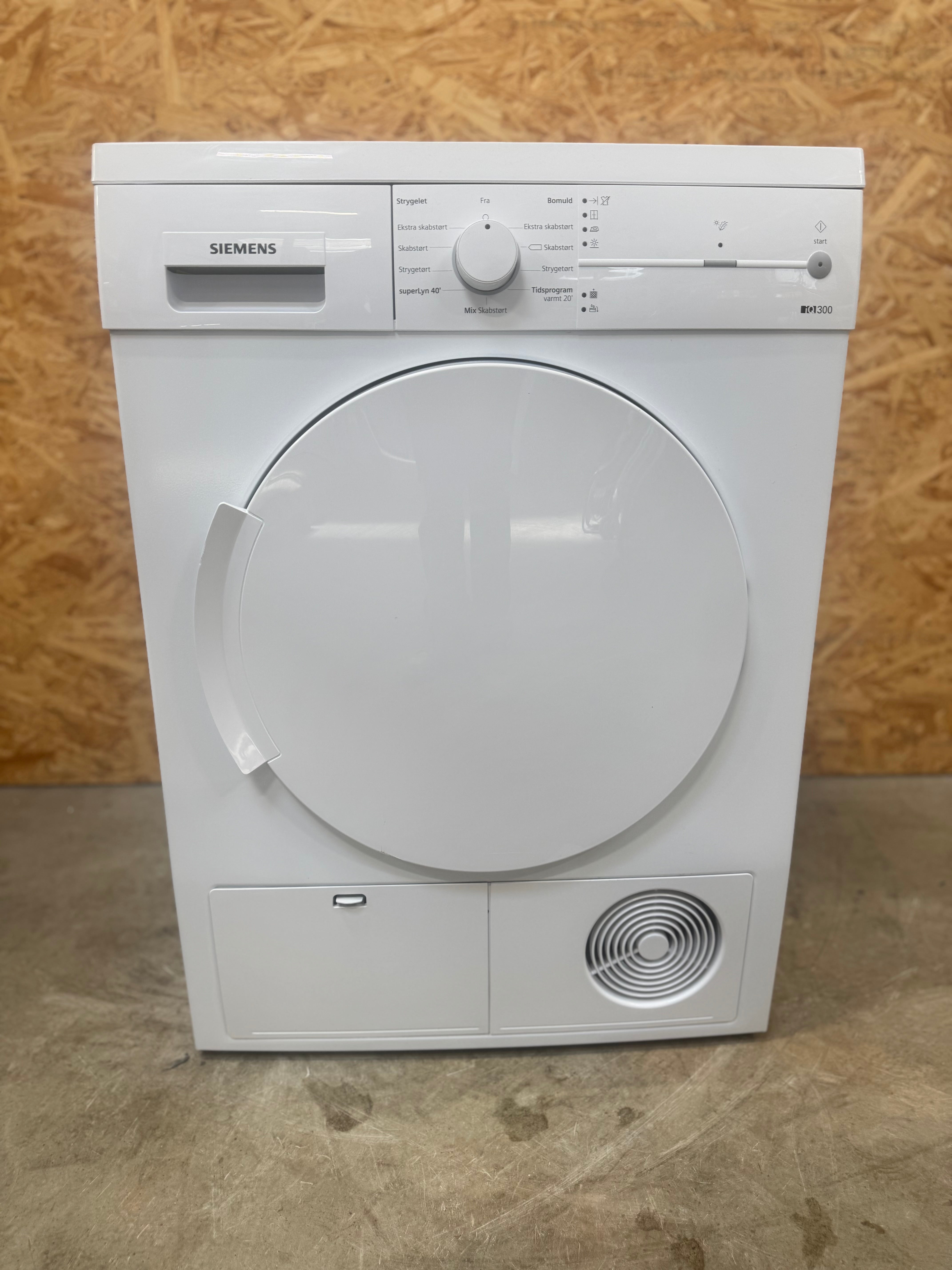 Siemens kondenstørretumbler WT44E1L7DN - D15807