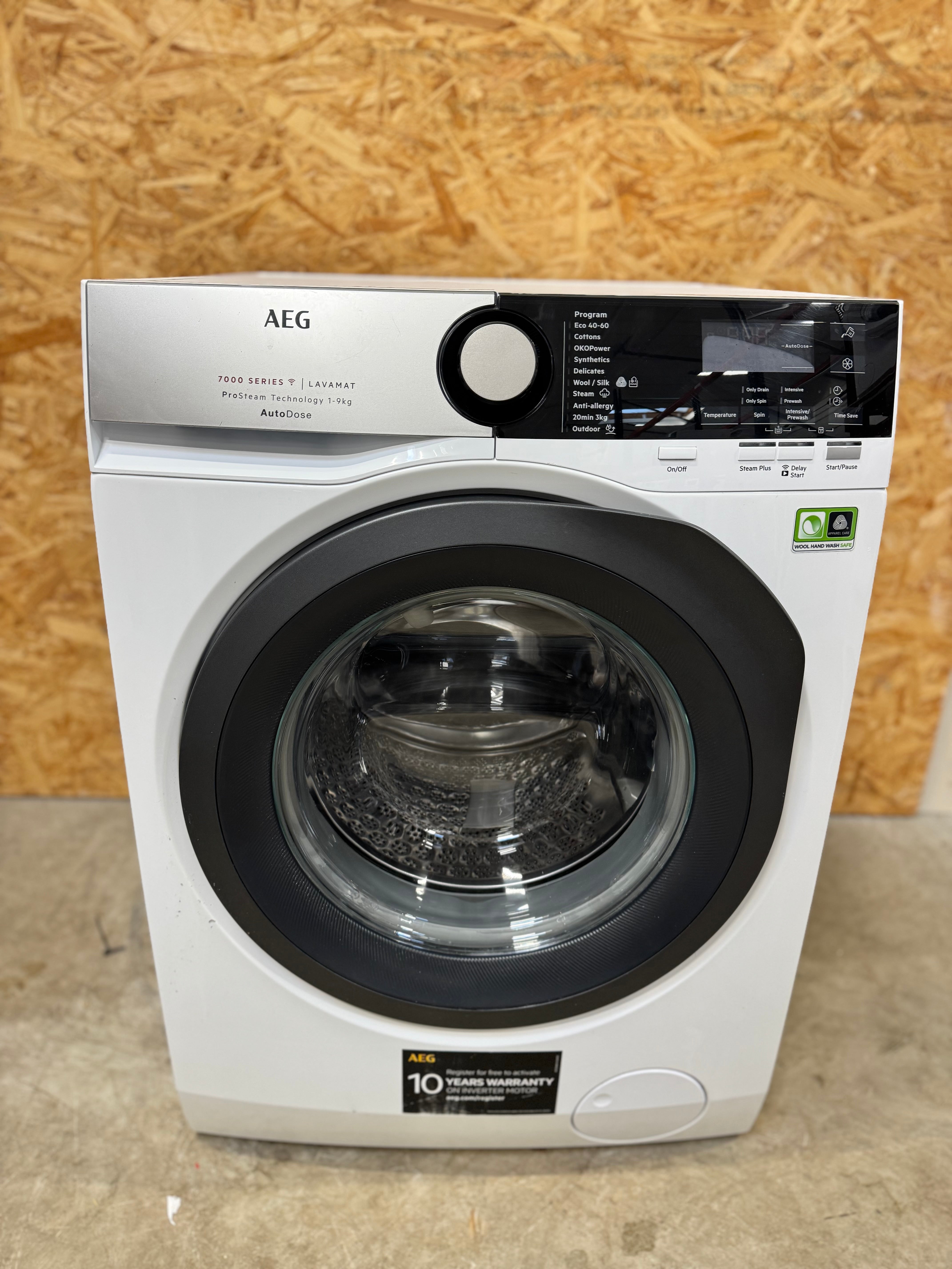 AEG vaskemaskine L8FQS968E - D14480