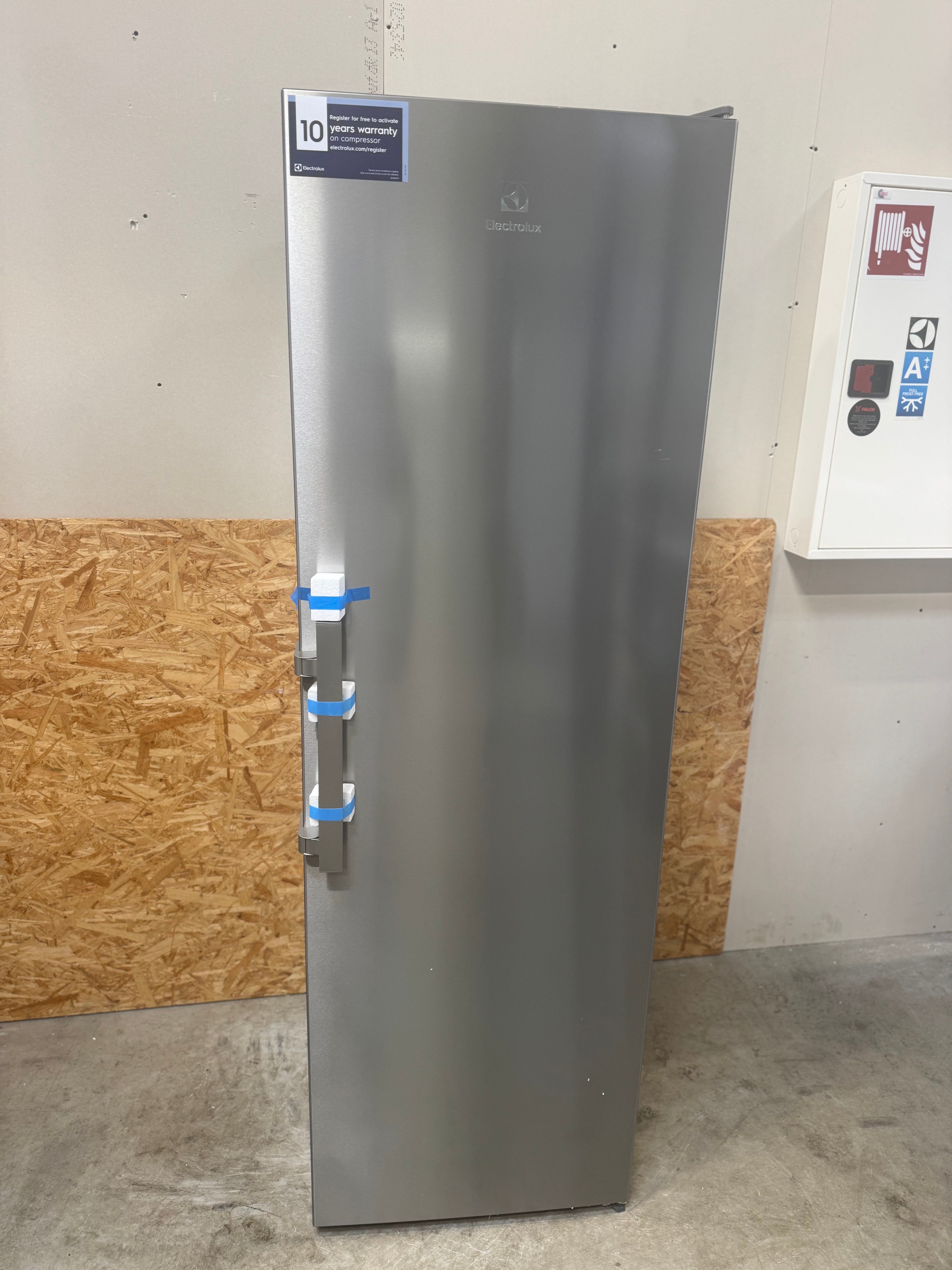 Electrolux køleskab ERC9MEX - D15439