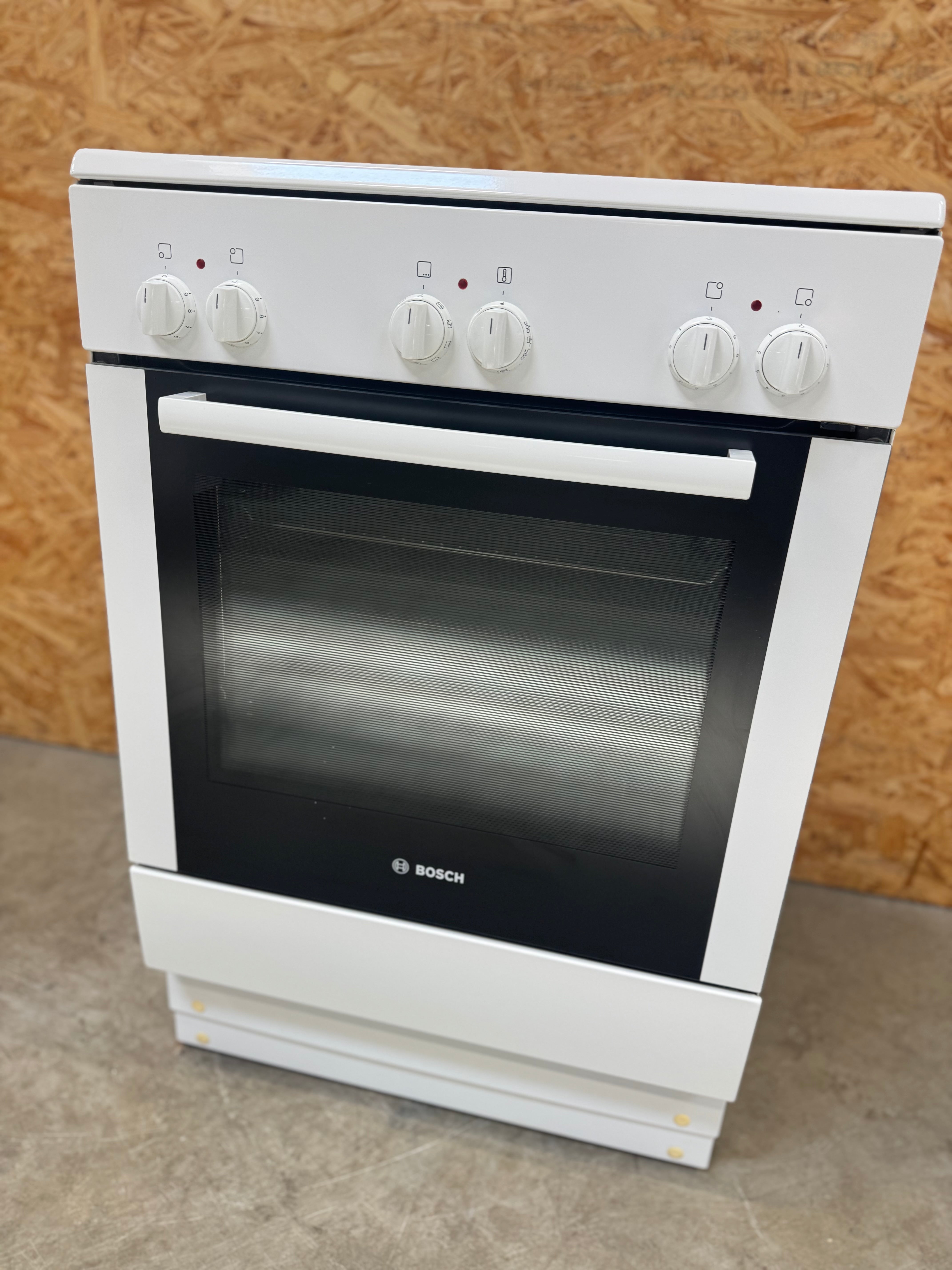 Bosch keramisk komfur HCE722120S - D15740