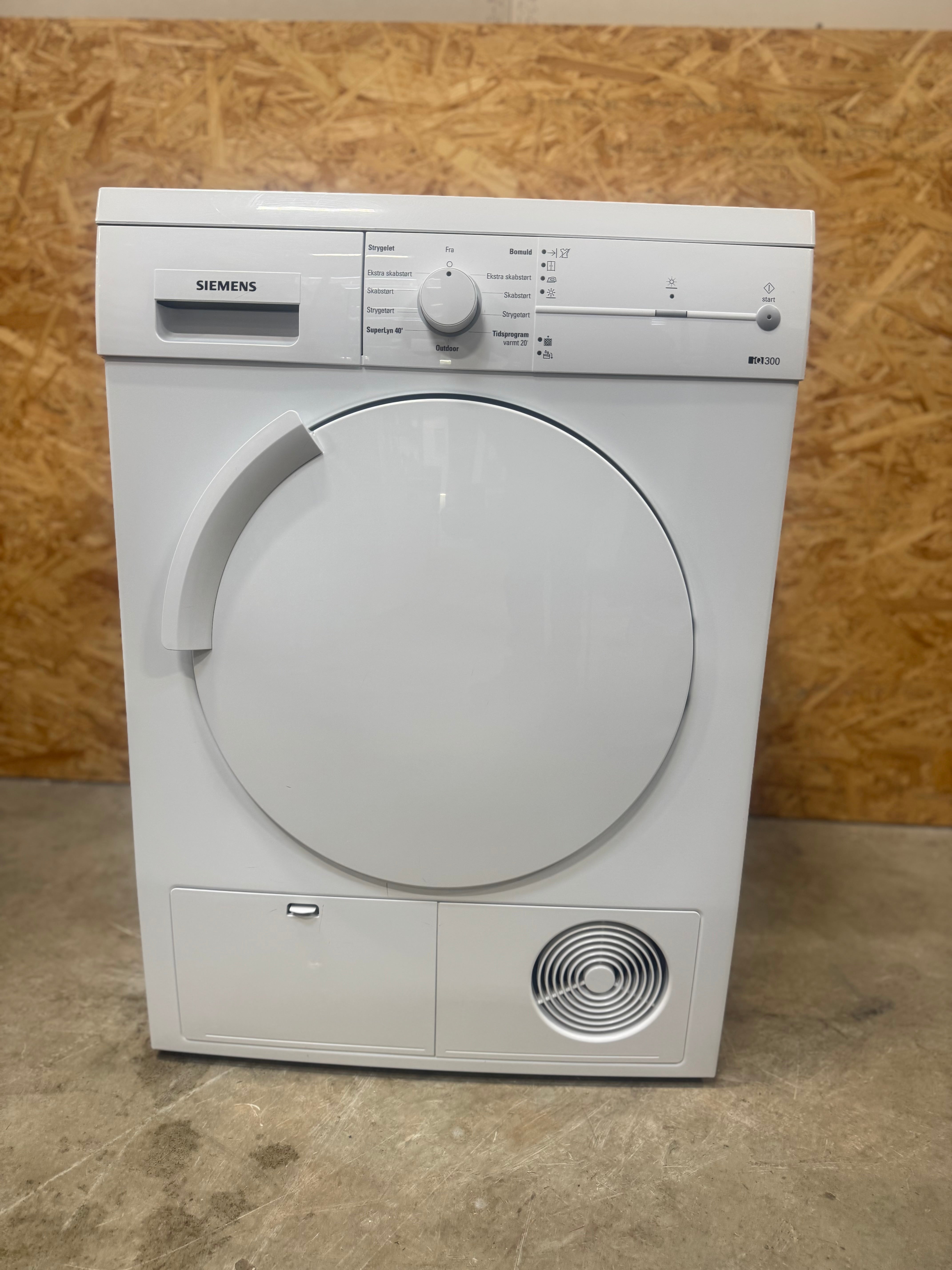 Siemens IQ 300 tørretumbler WT44E103DN - D15095