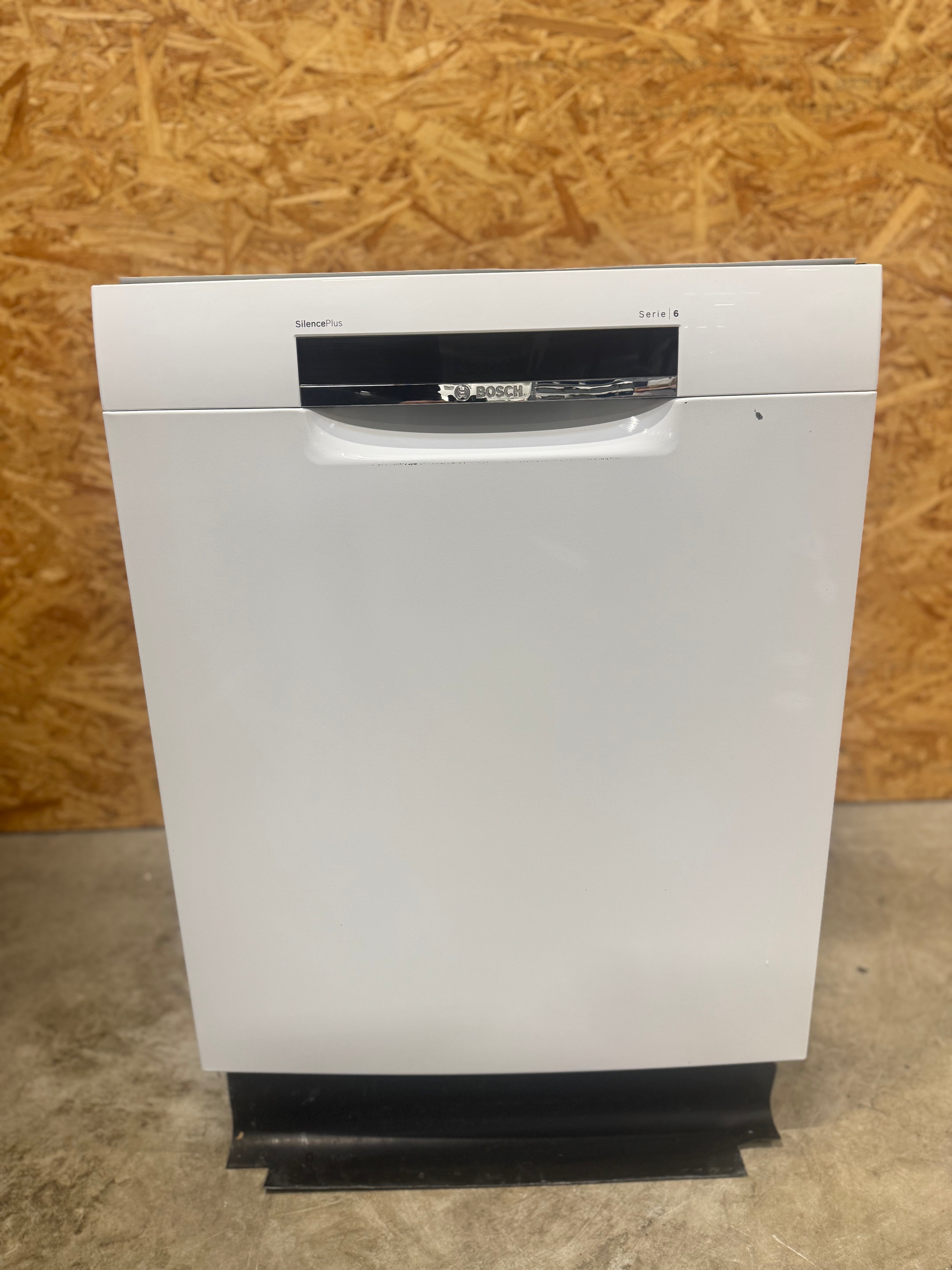 Bosch serie 6 opvaskemaskine SMU6ECW74S - D17672