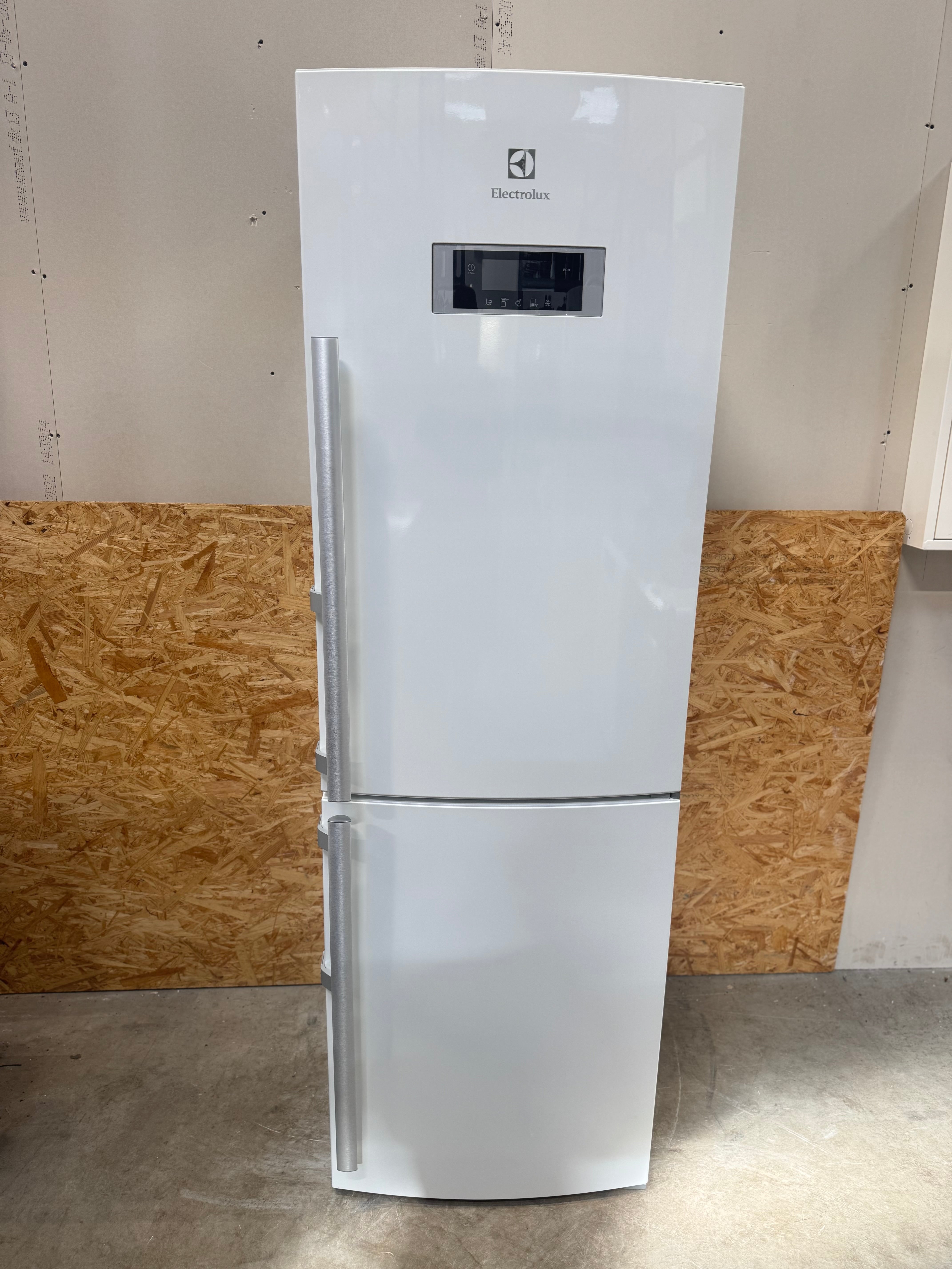 Electrolux køle/fryseskab EN3488MOW - D14972