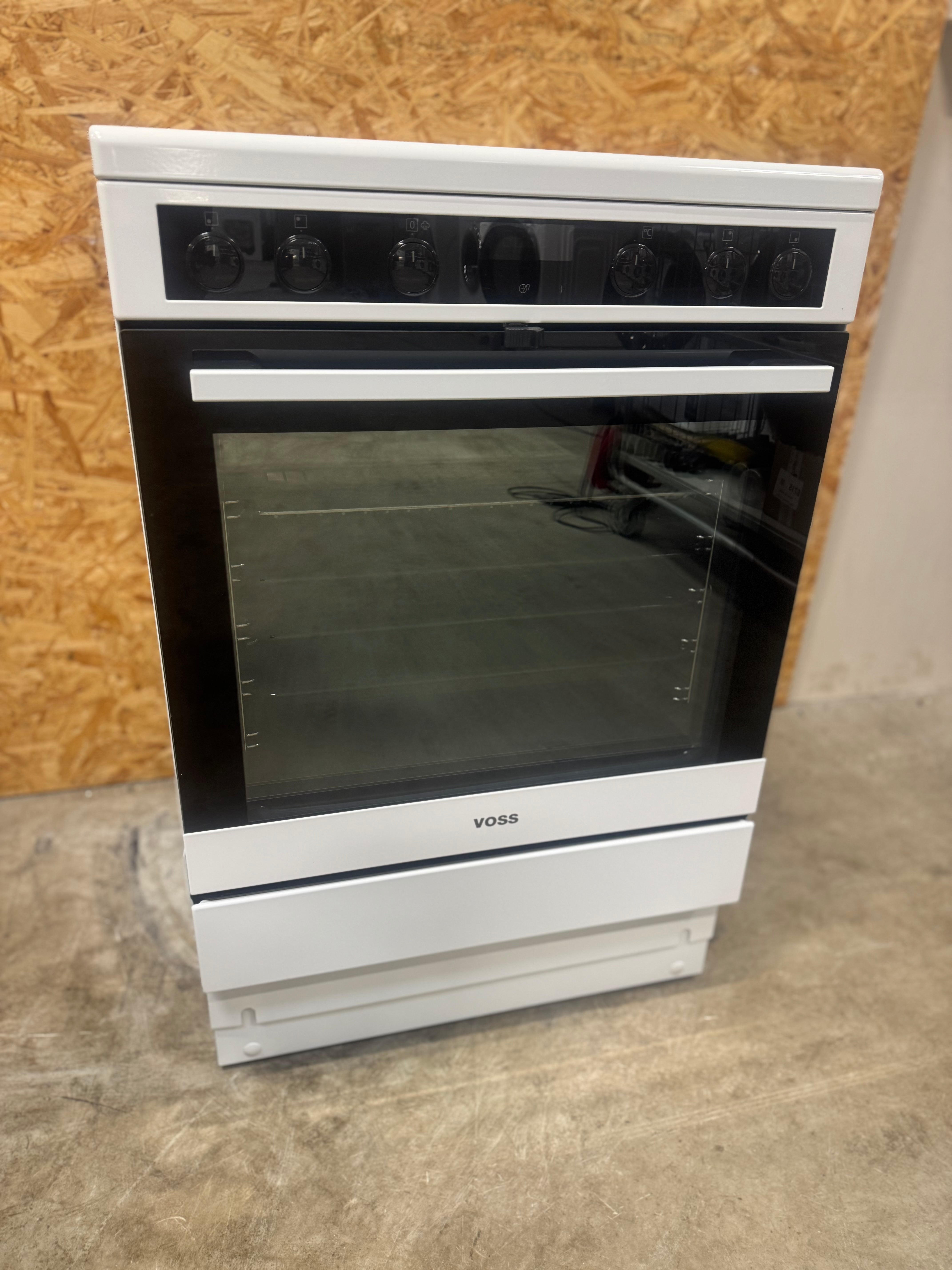 Voss keramisk komfur VKK65340HV - D15103