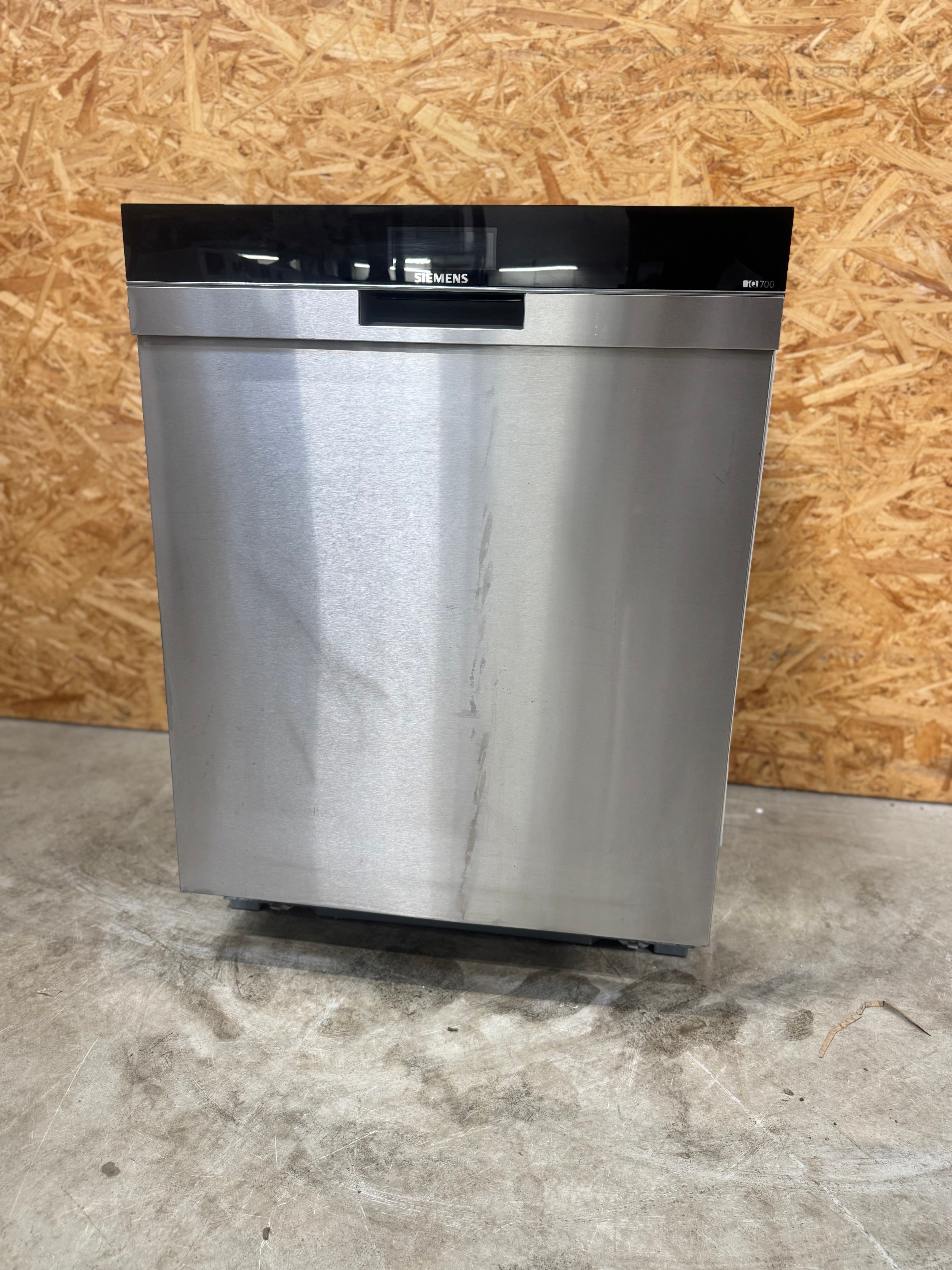 Siemens iQ700 opvaskemaskine SN47YS01CS - D16778