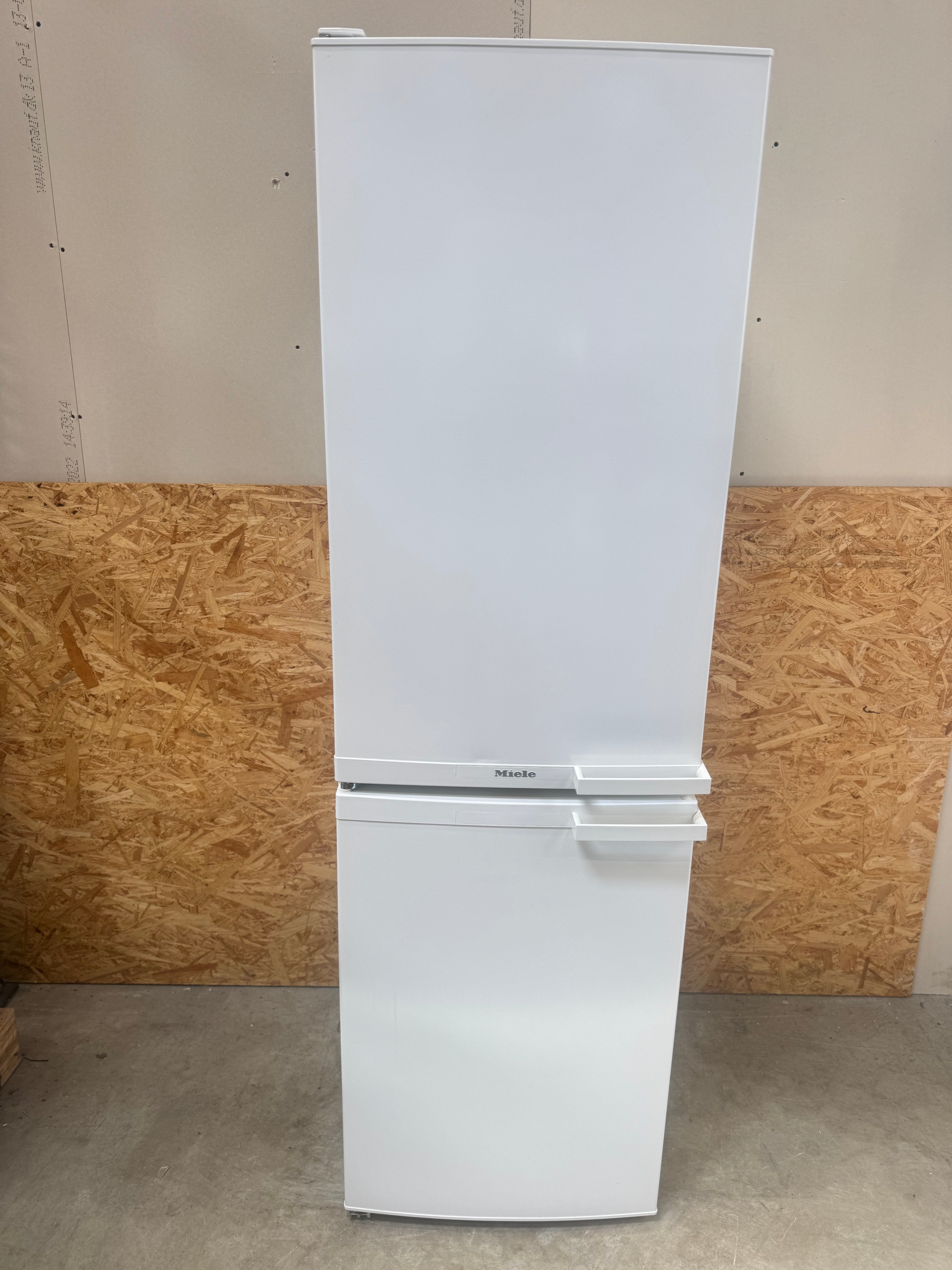 Miele køle/fryseskab KD12813S - D15021