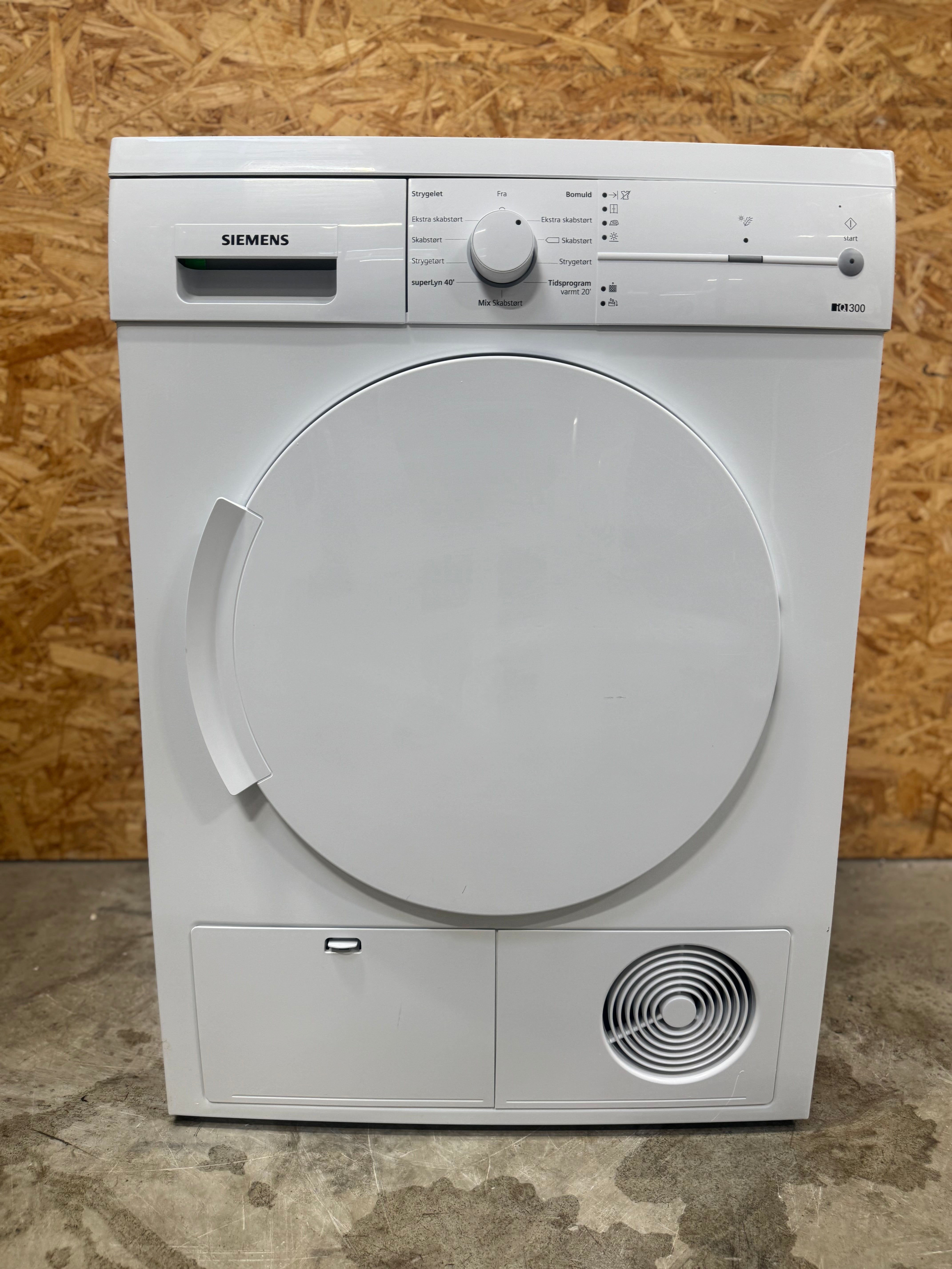 Siemens kondenstørretumbler WT44E1L7DN - D19299