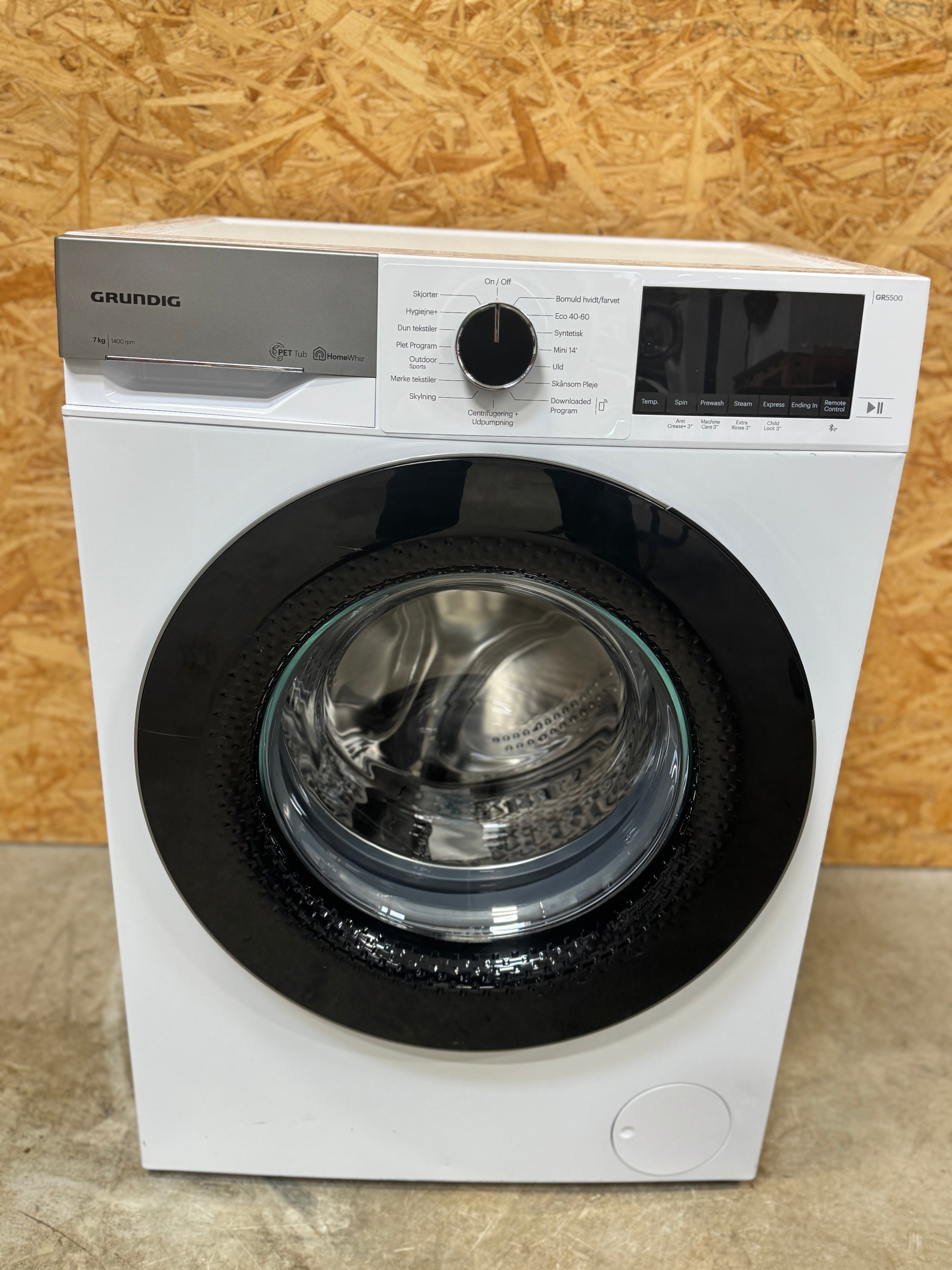 GRUNDIG 9 kg. vaskemaskine GWP5744W - D14542