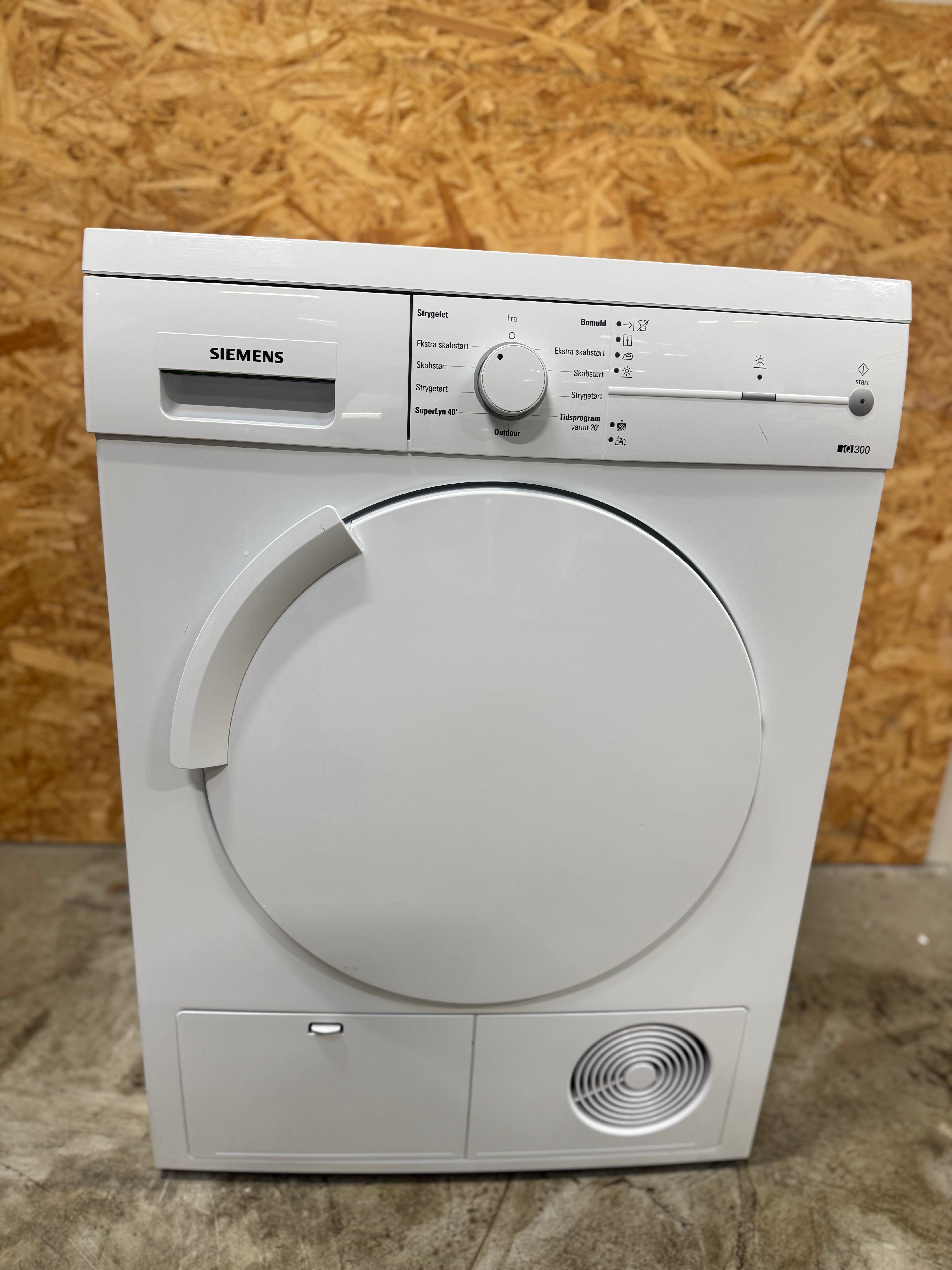 Siemens IQ 300 tørretumbler WT44E103DN - D17151