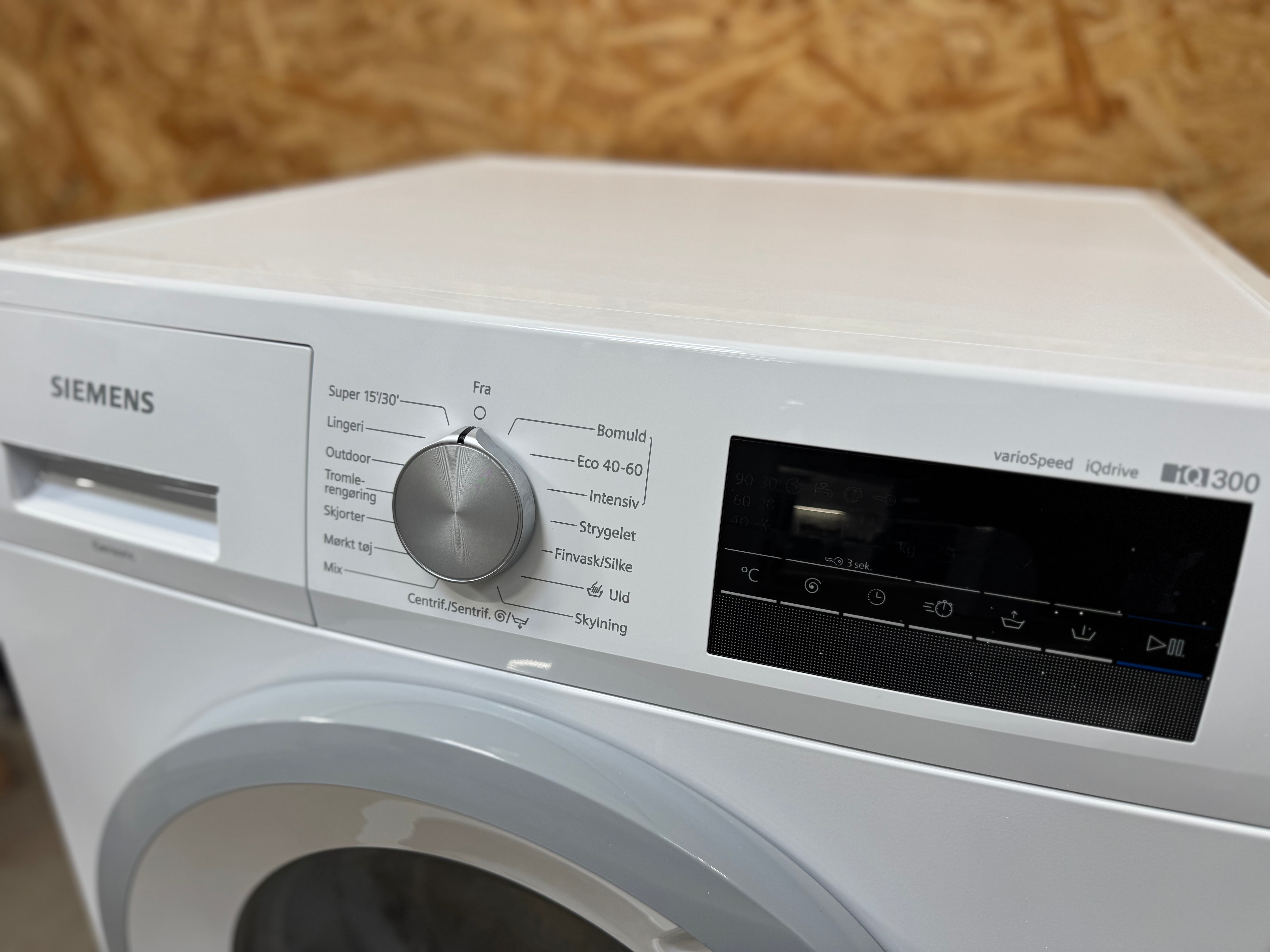Siemens iQ300 vaskemaskine WM14N23BDN - D14792