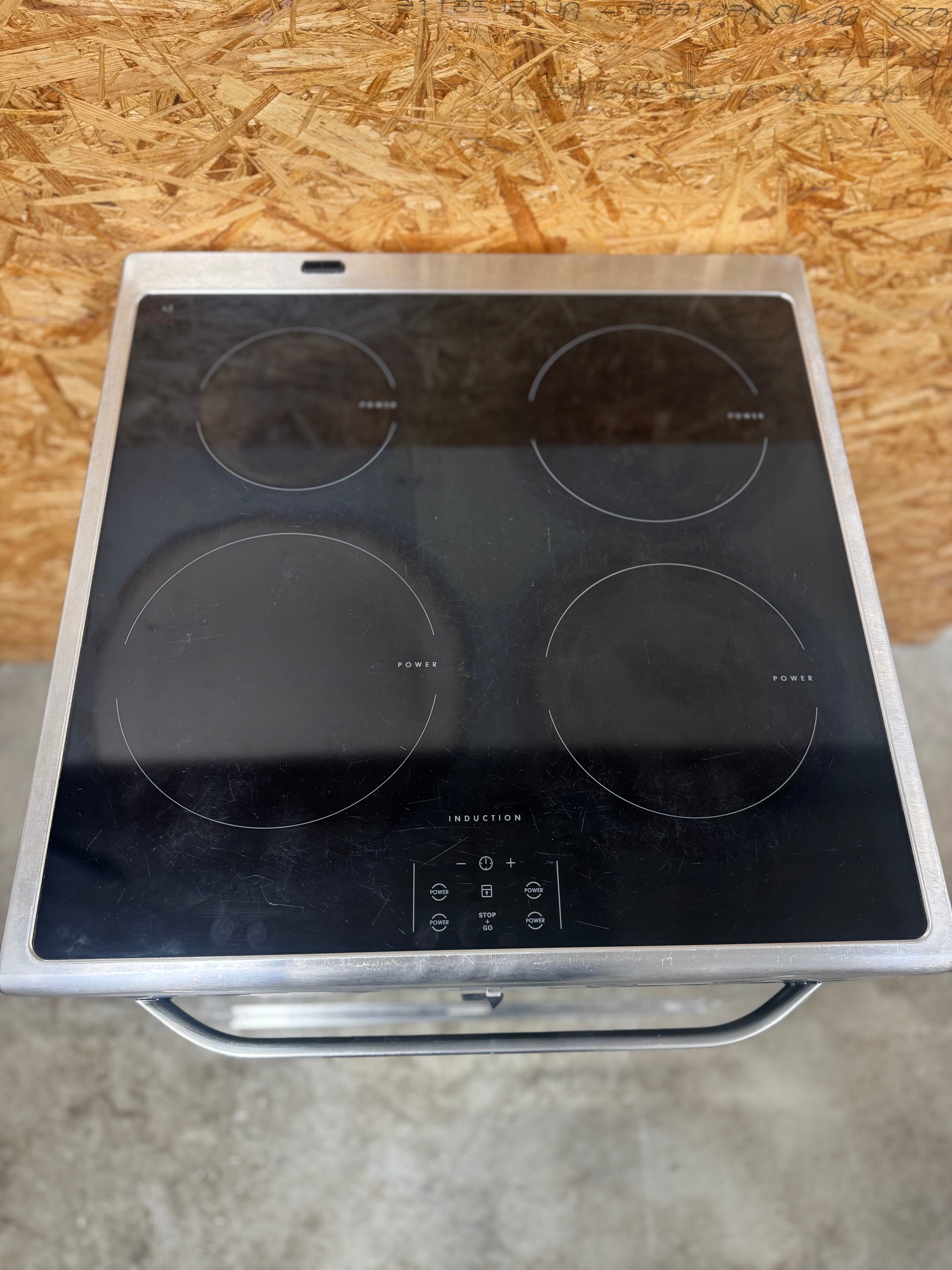 Voss/Electrolux induktionskomfur ELI13320RF - D17990