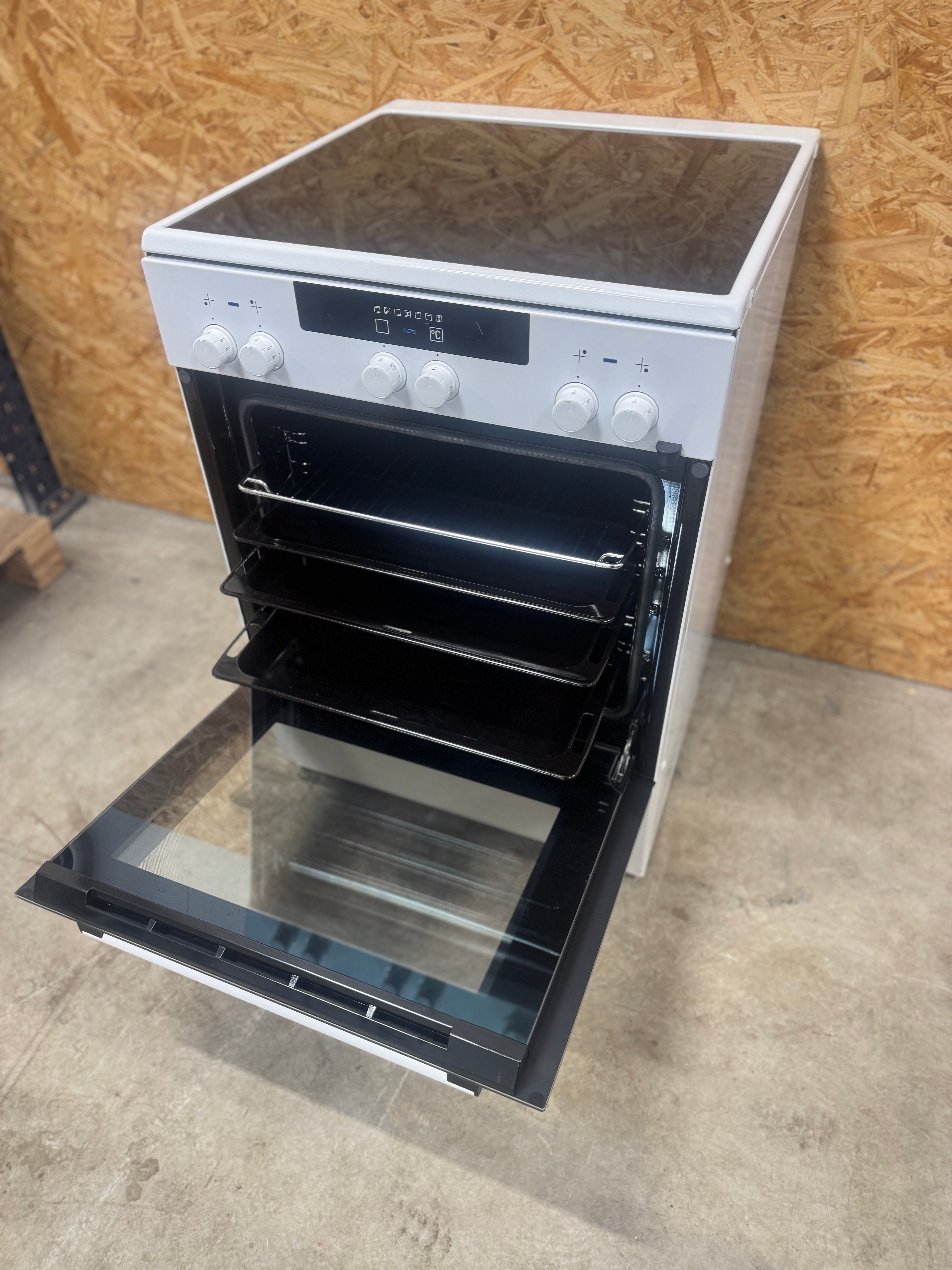 Siemens keramisk komfur HA622210U - D15040