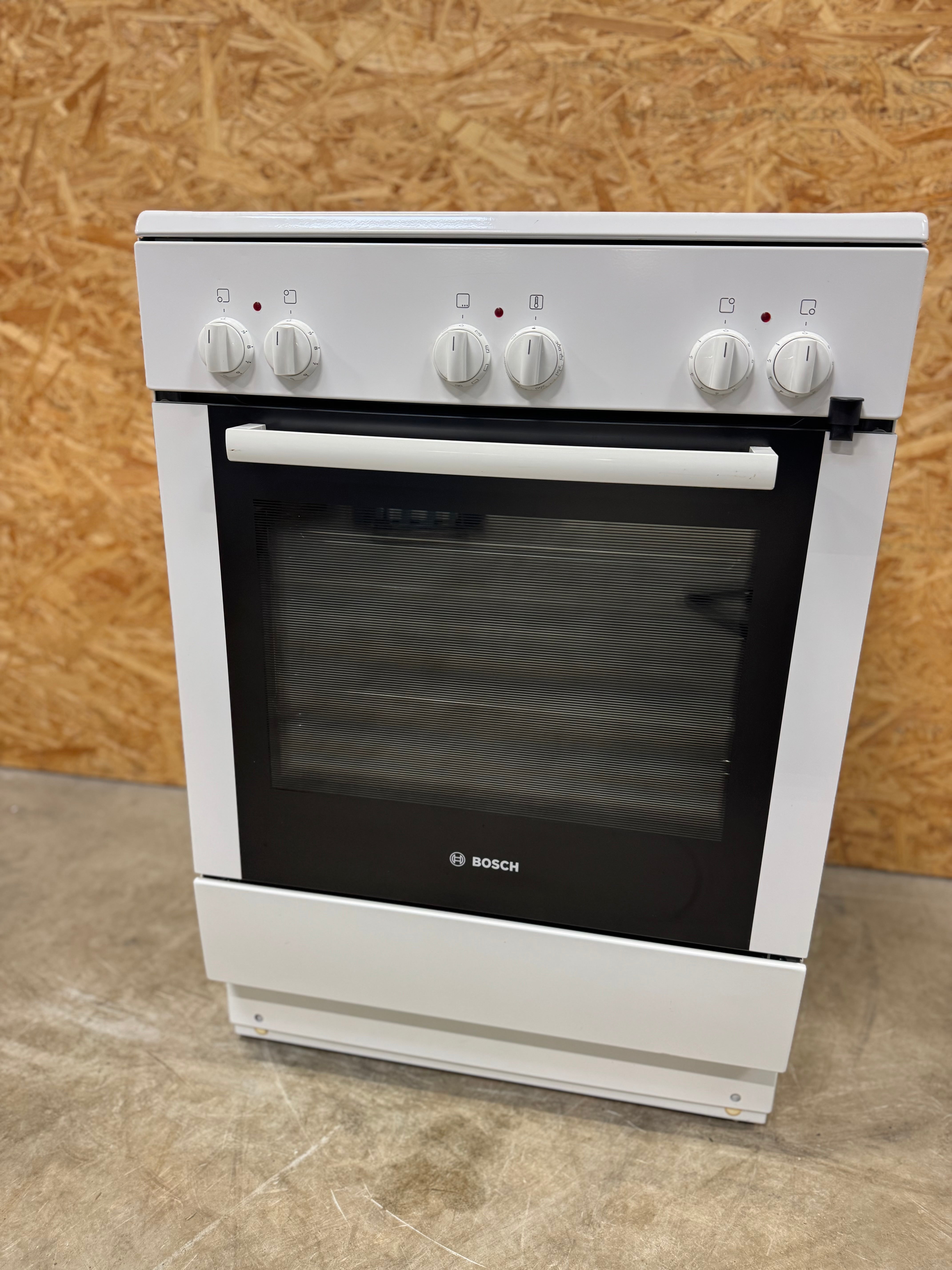 Bosch keramisk komfur HCE722120S - D15243