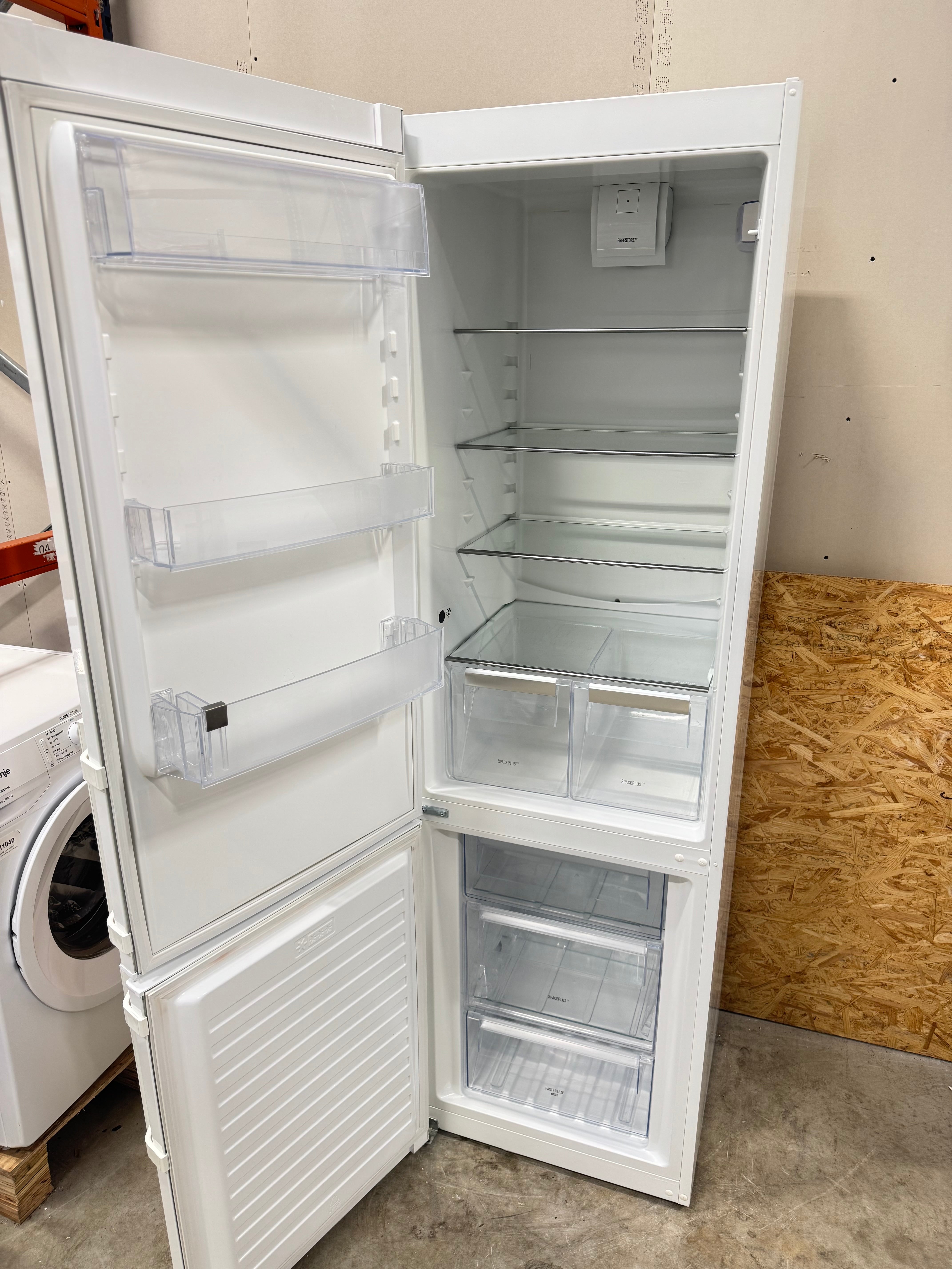 Electrolux køle-fryseskab EN3851JOW - D19288