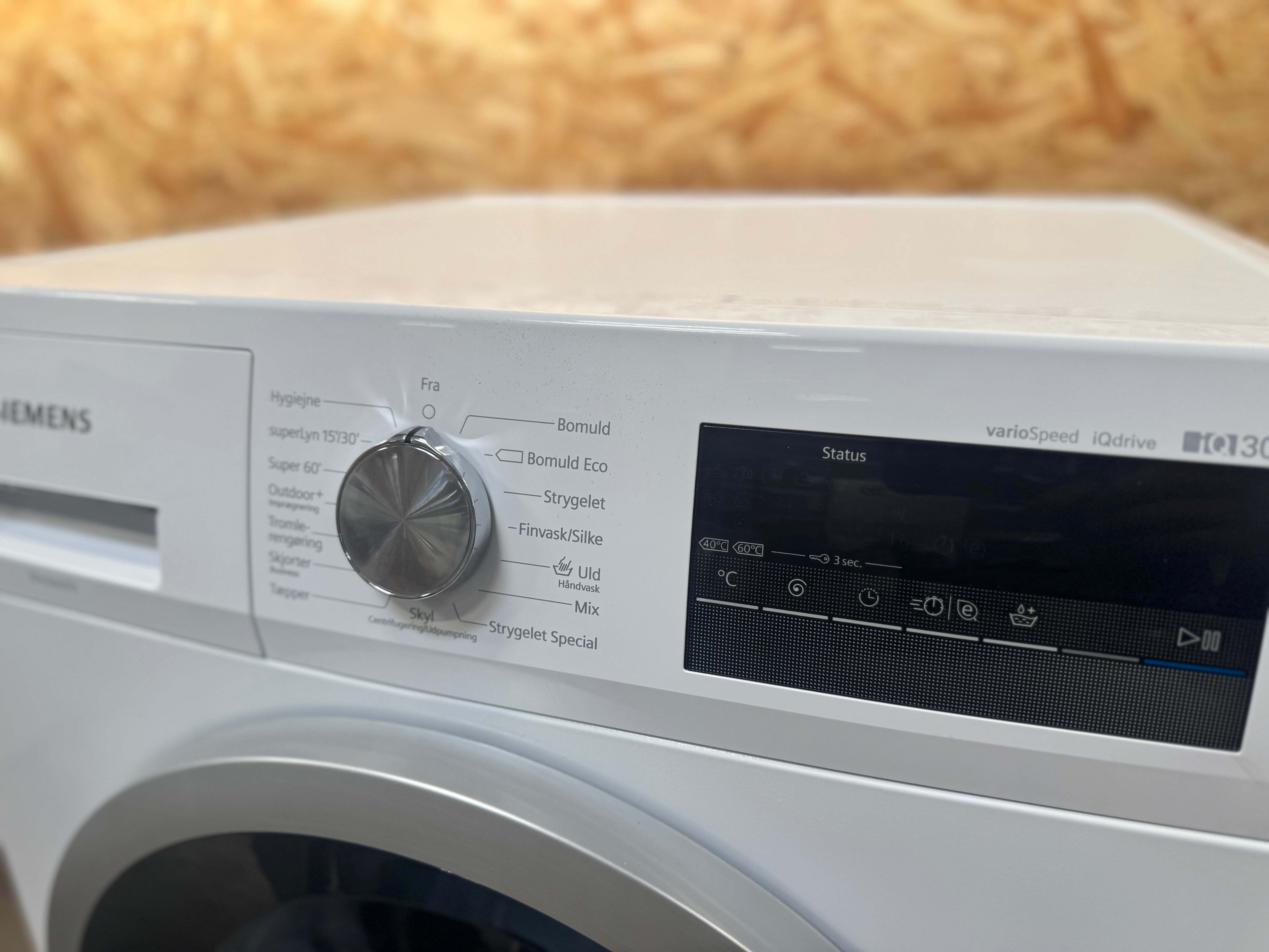 Siemens iQ300 vaskemaskine WM14N1B8DN - D16159