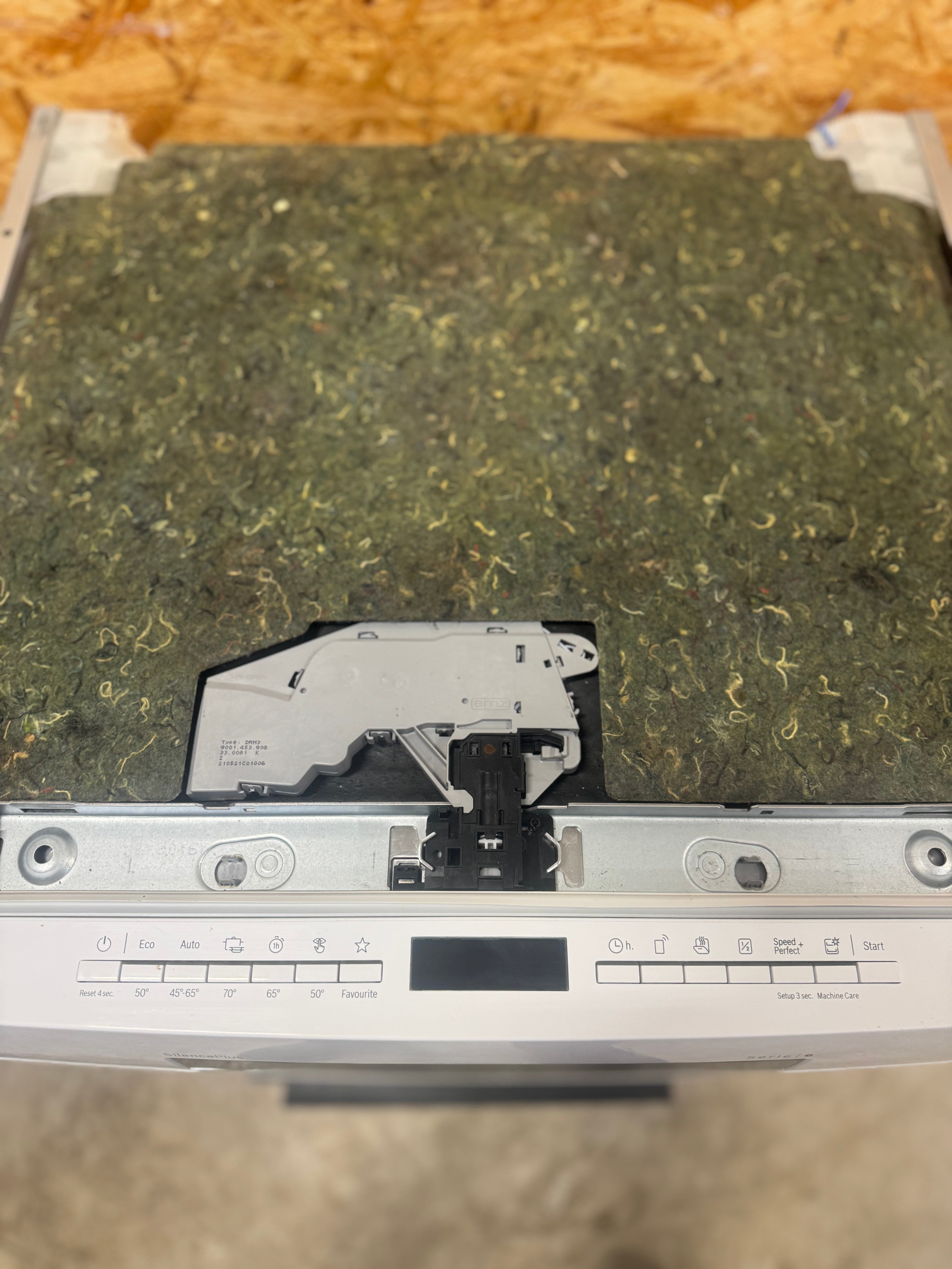 Bosch serie 6 opvaskemaskine SMU6ECW74S - D17672