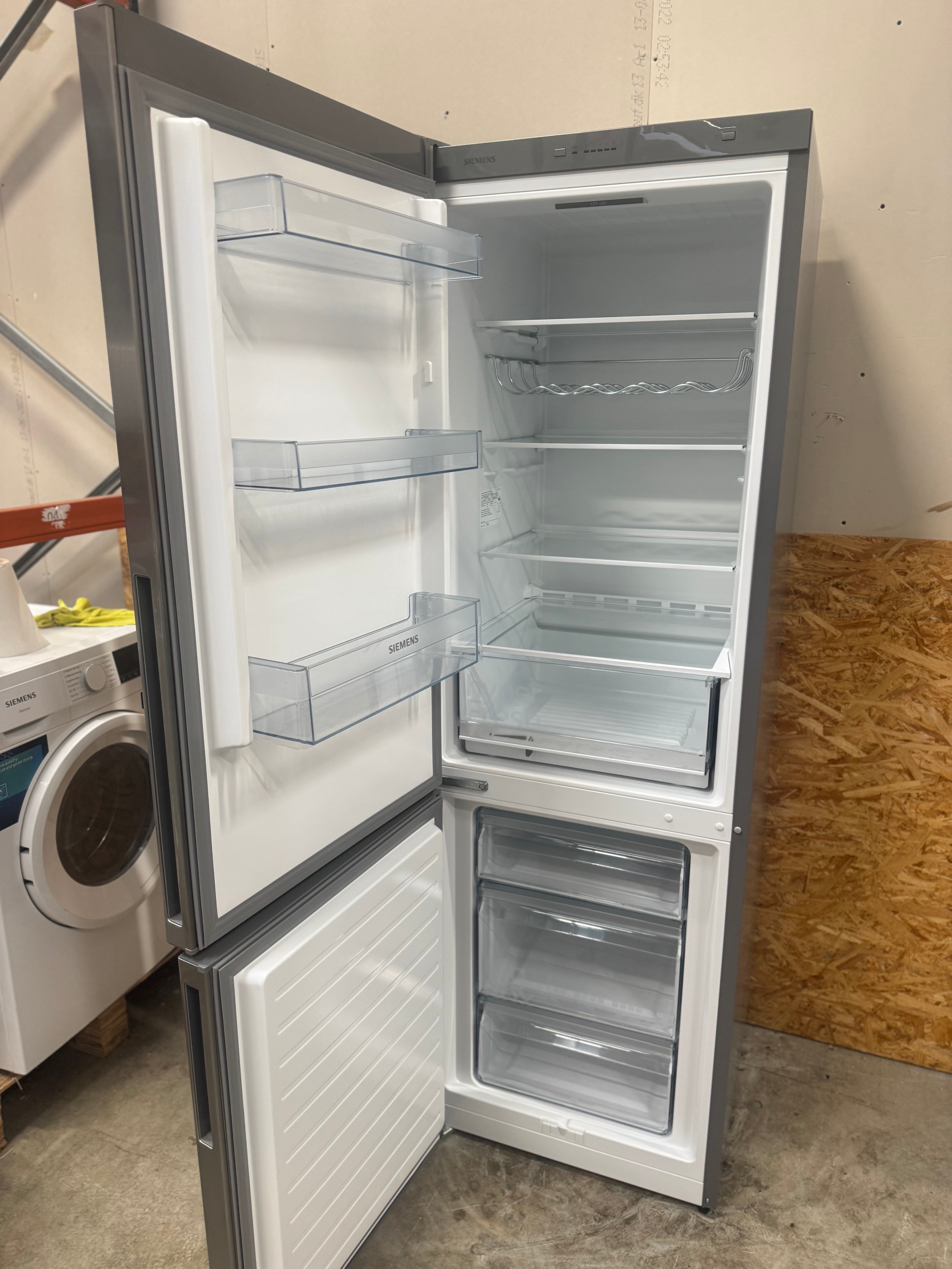 Siemens køle/fryseskab KG36VVIEA - D16695