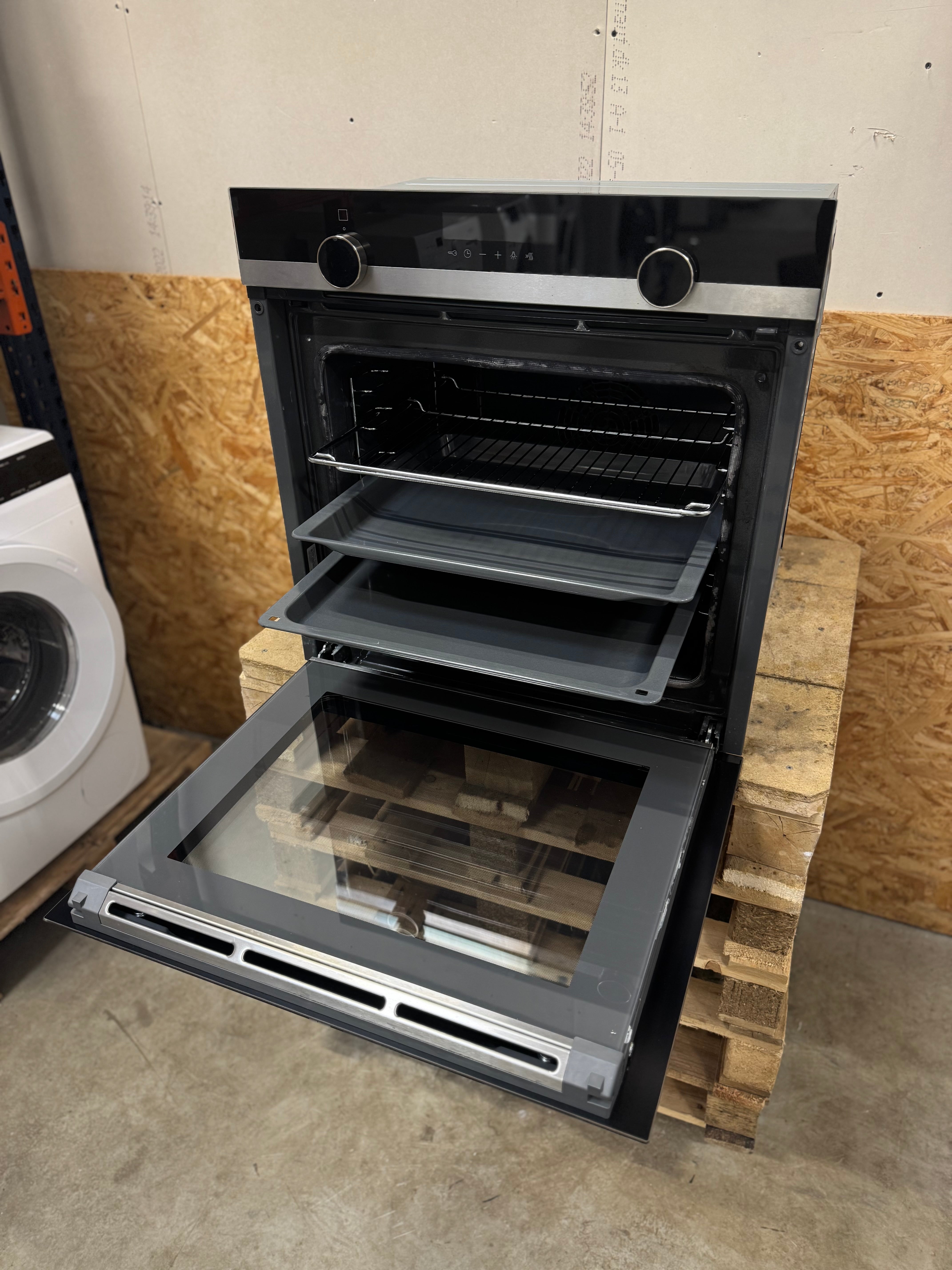 Siemens iQ500 indbygningsovn HB578ACS0S - D14644