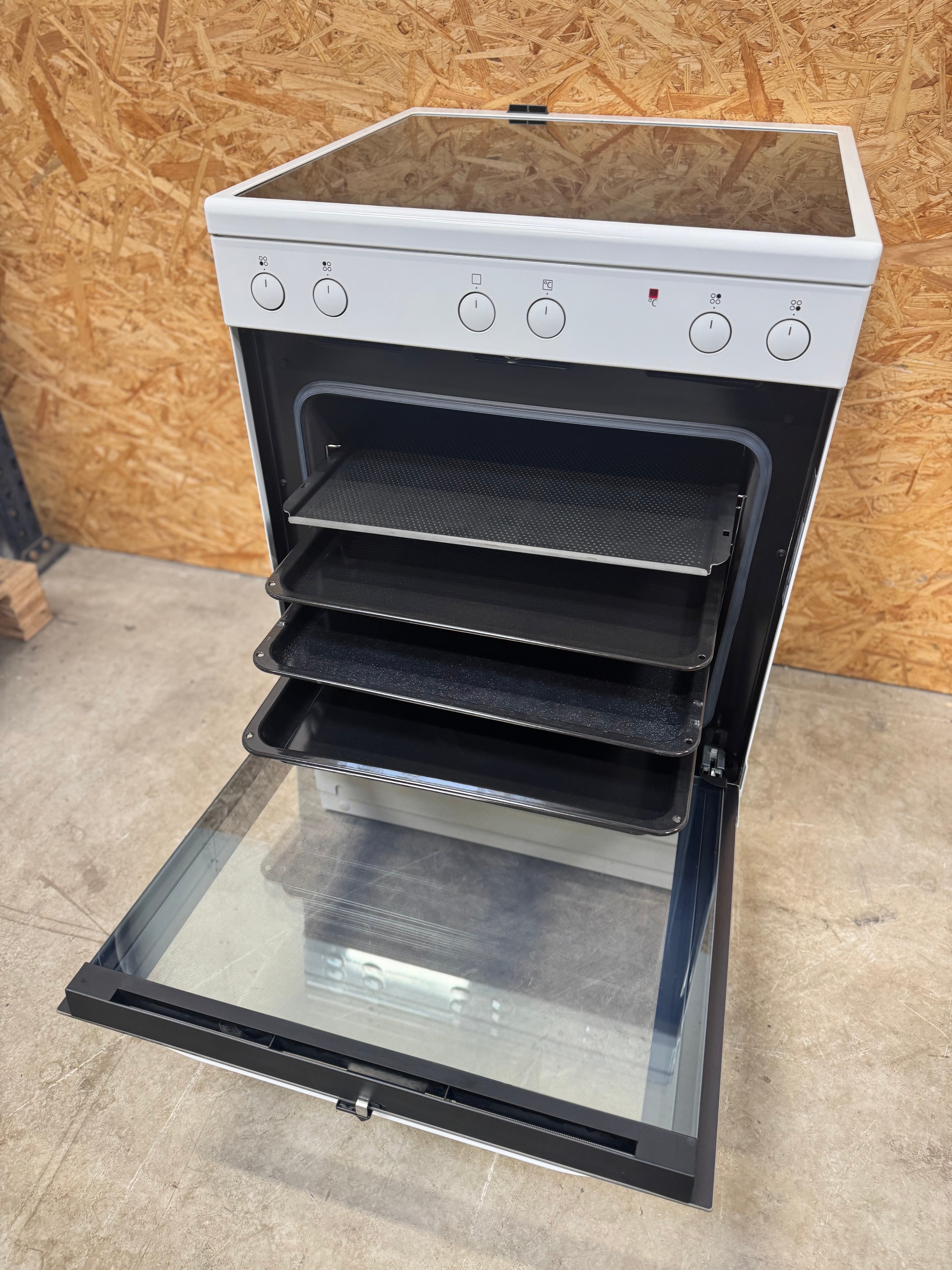 Voss keramisk komfur ELK13039HV - D15048
