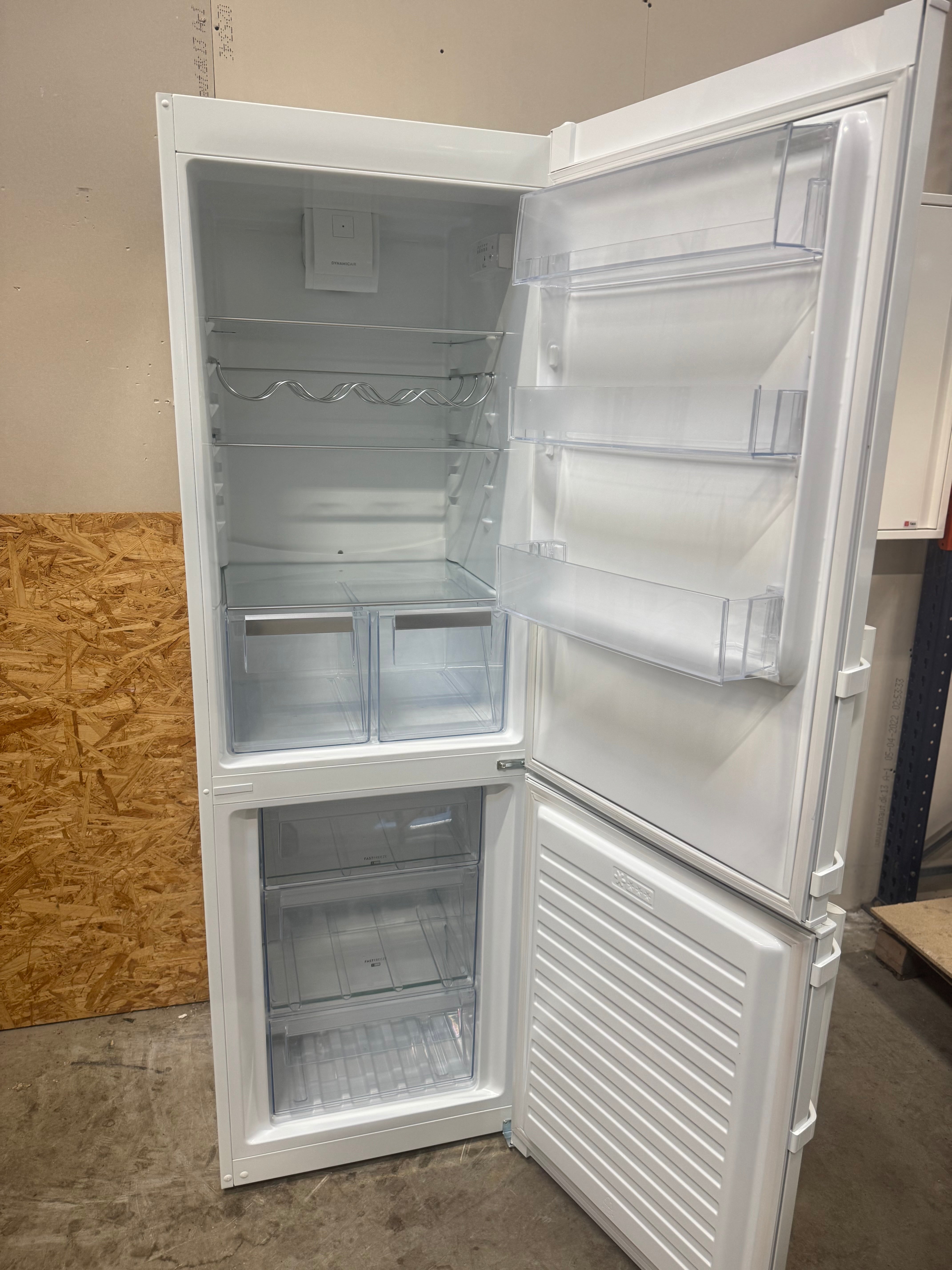 Electrolux køle/fryseskab KNT4TF33W2 - D16688