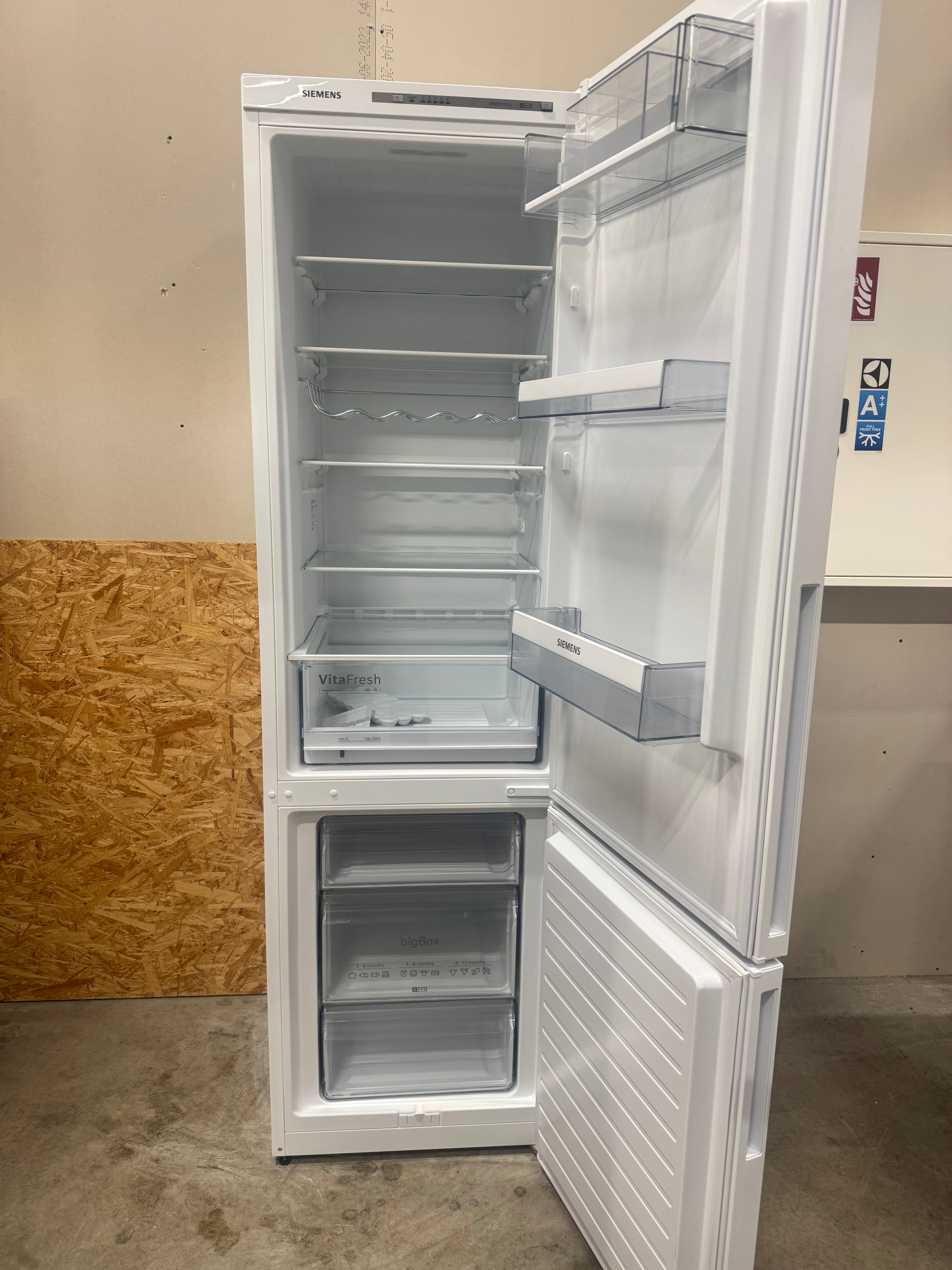 Siemens køle/fryseskab KG39VVW30 - D17474