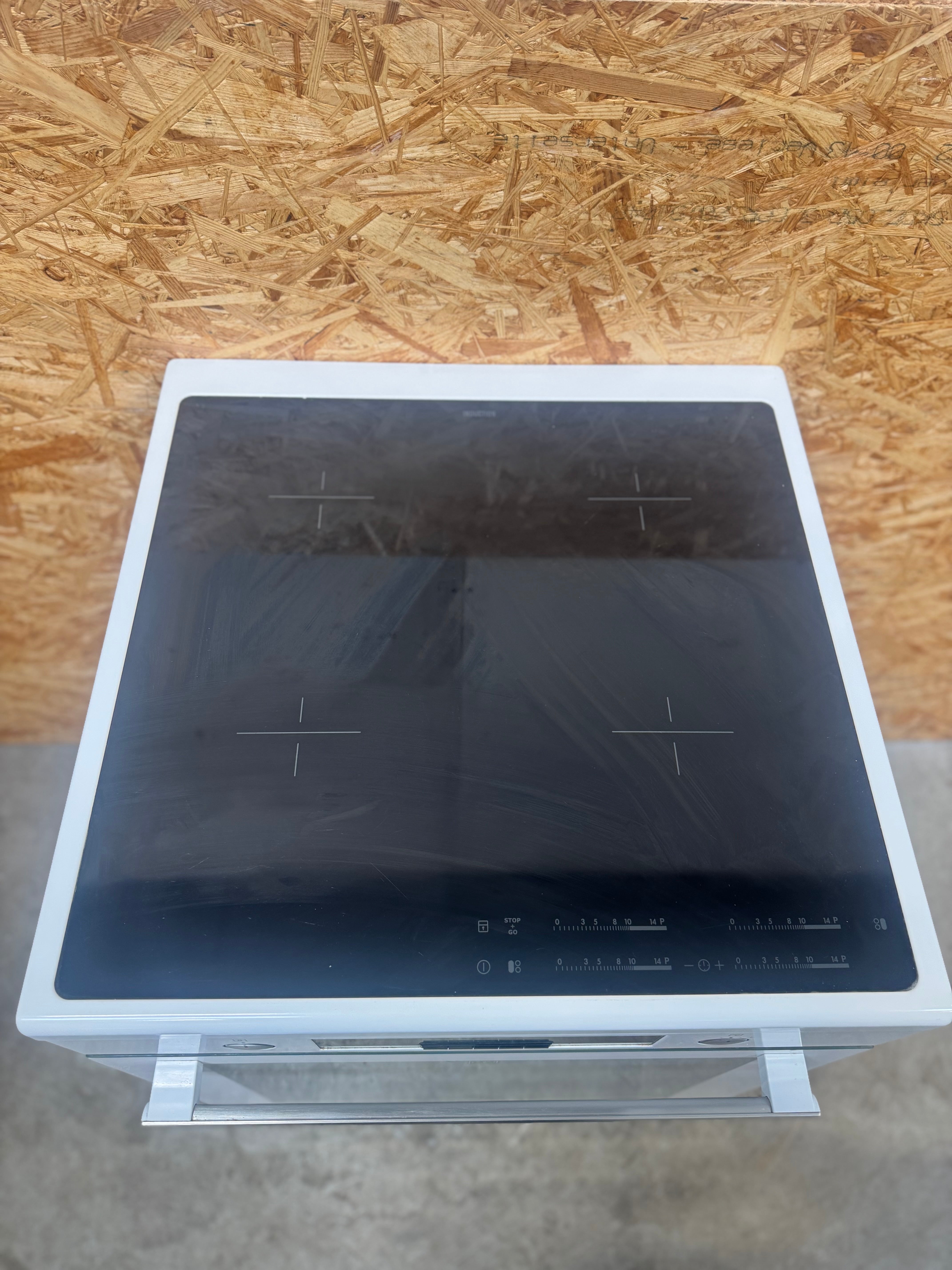 Electrolux induktionskomfur EKI6675EIW - D16548