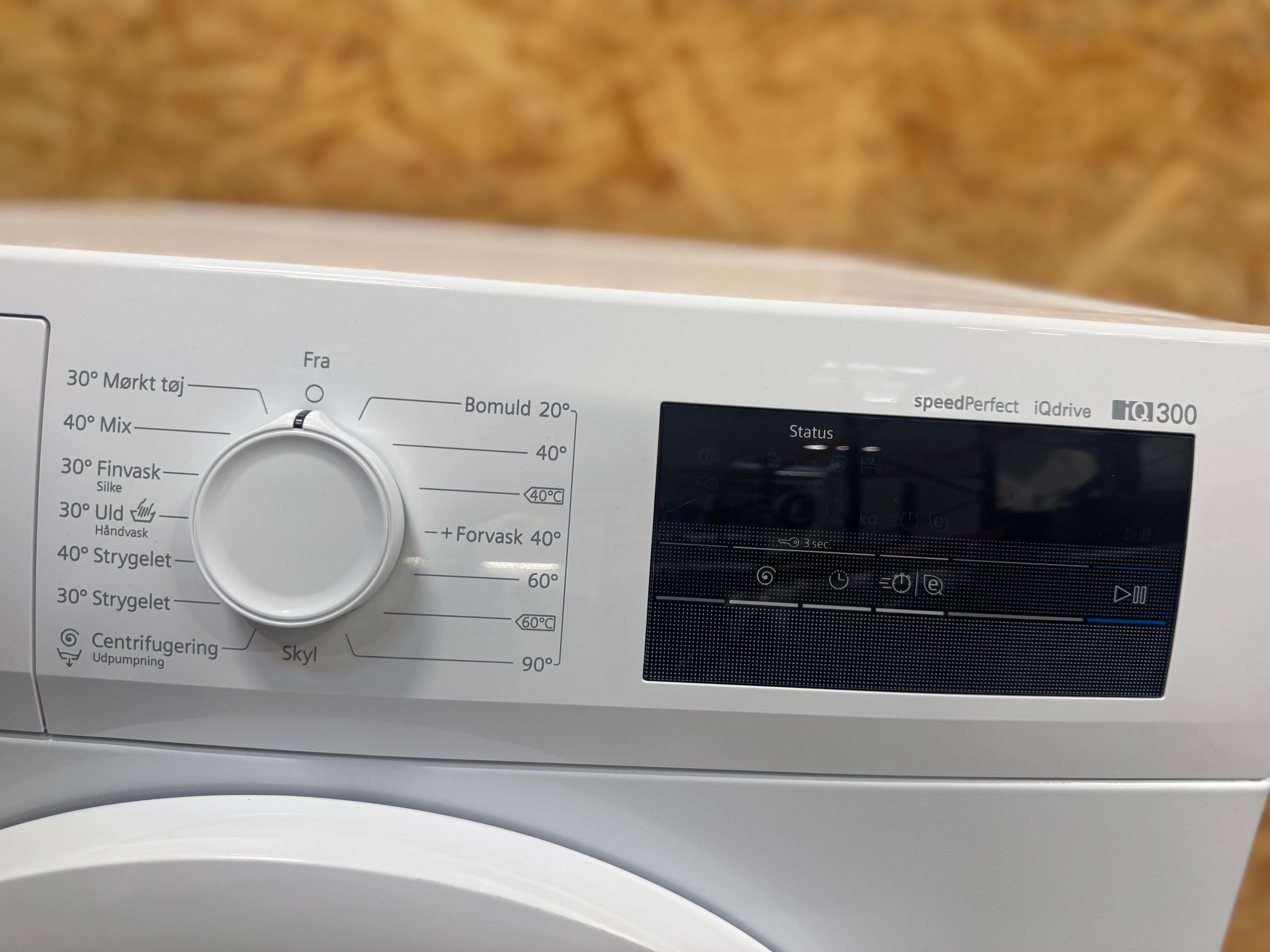 Siemens iQ300 vaskemaskine WM14N0L7DN - D17507