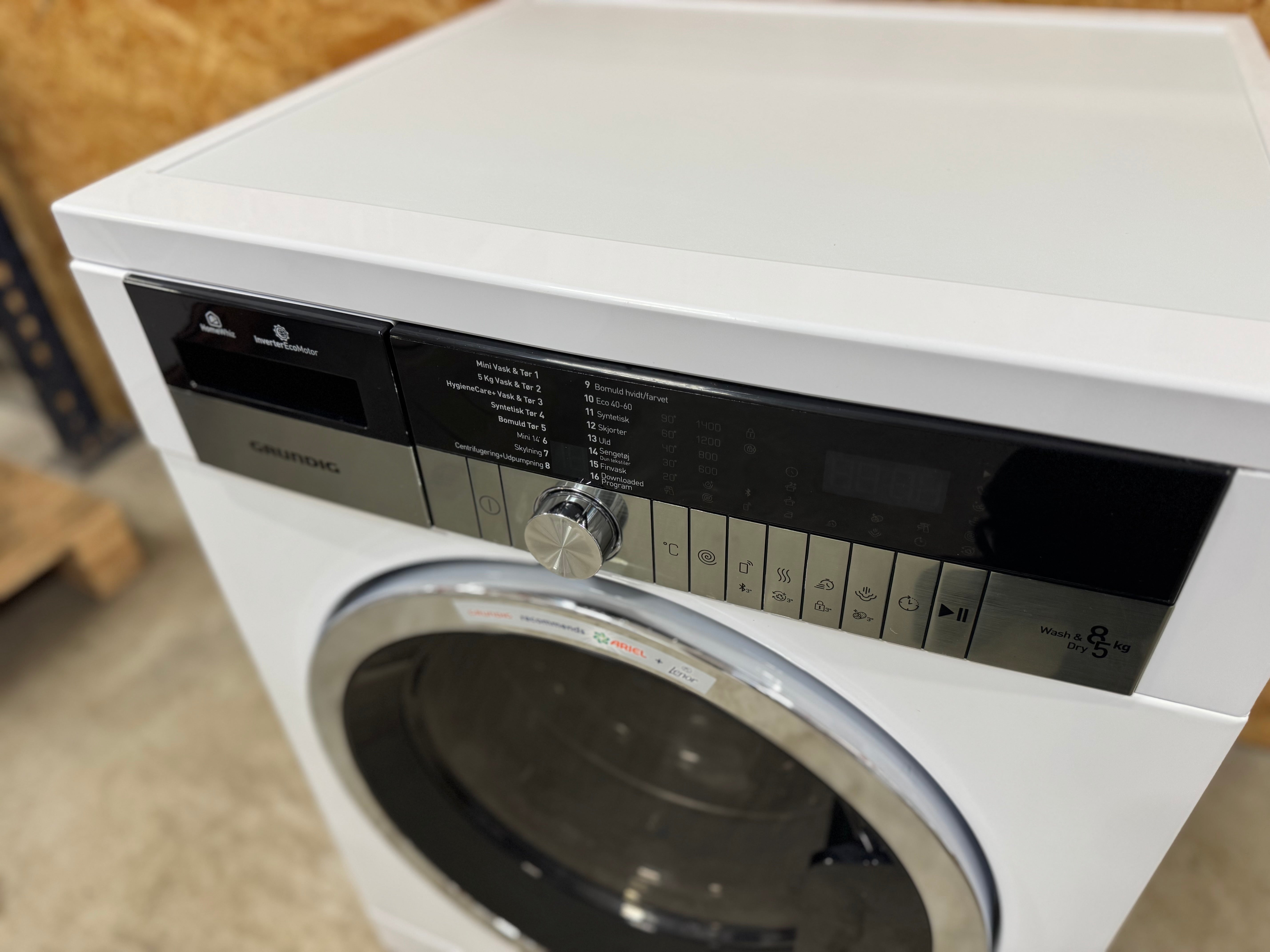 Grundig vaske/-tørremaskine GWD68P408C - D13417