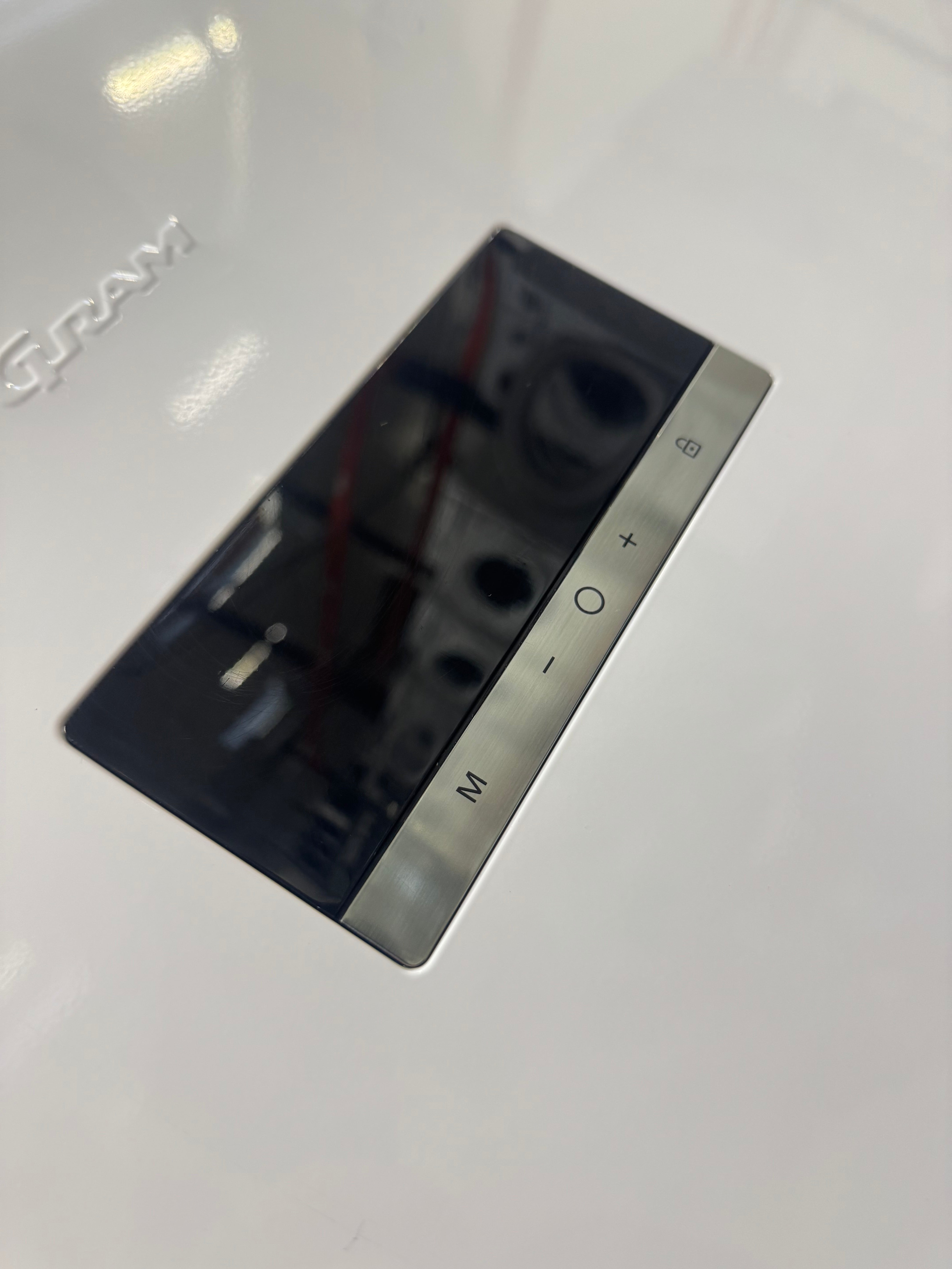 Gram køle/fryseskab KF481864FN - D17235