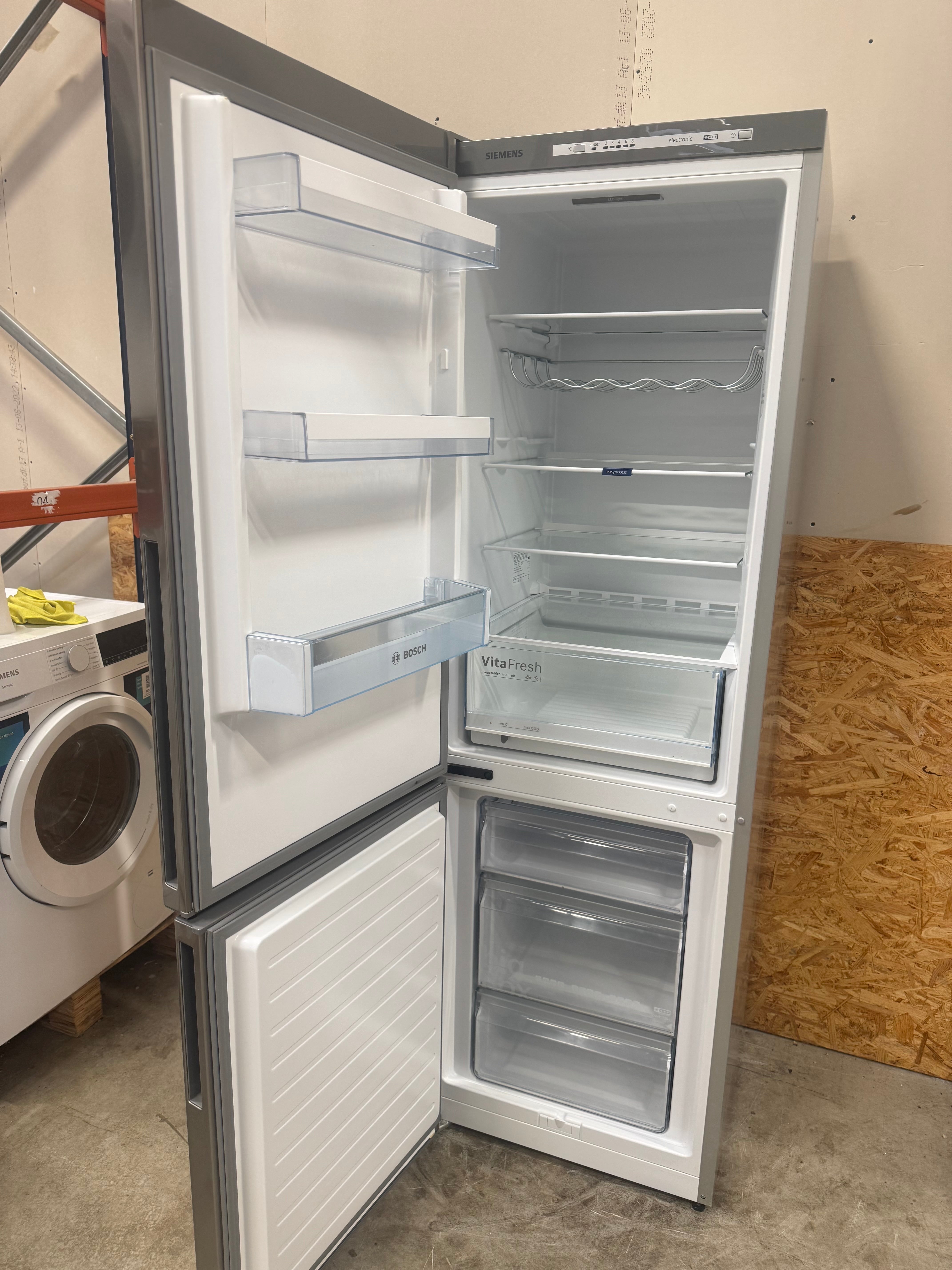 Siemens køle/fryseskab KG36VVI32 - D16522