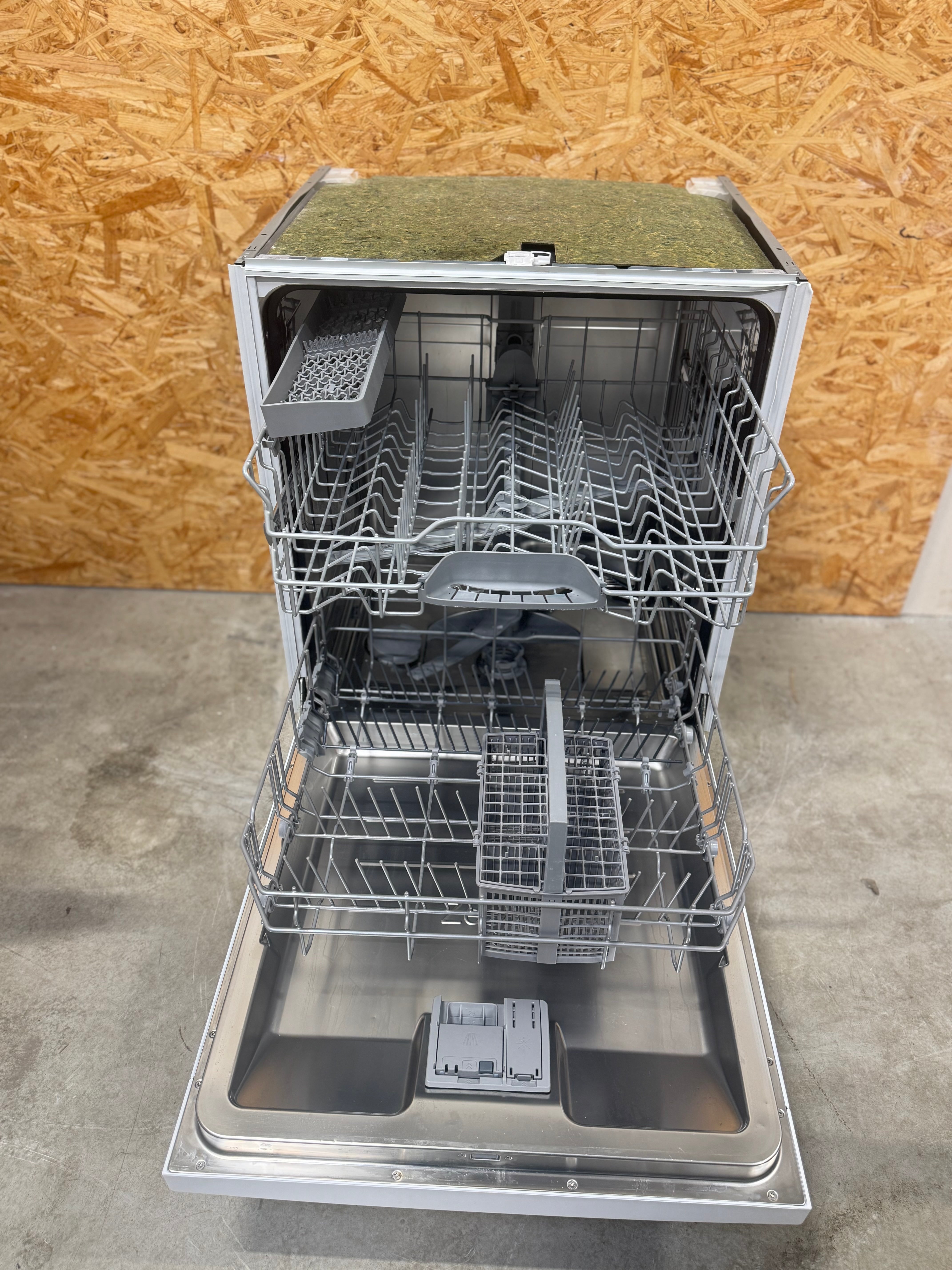 Bosch opvaskemaskine SMU46CW02S - D17076