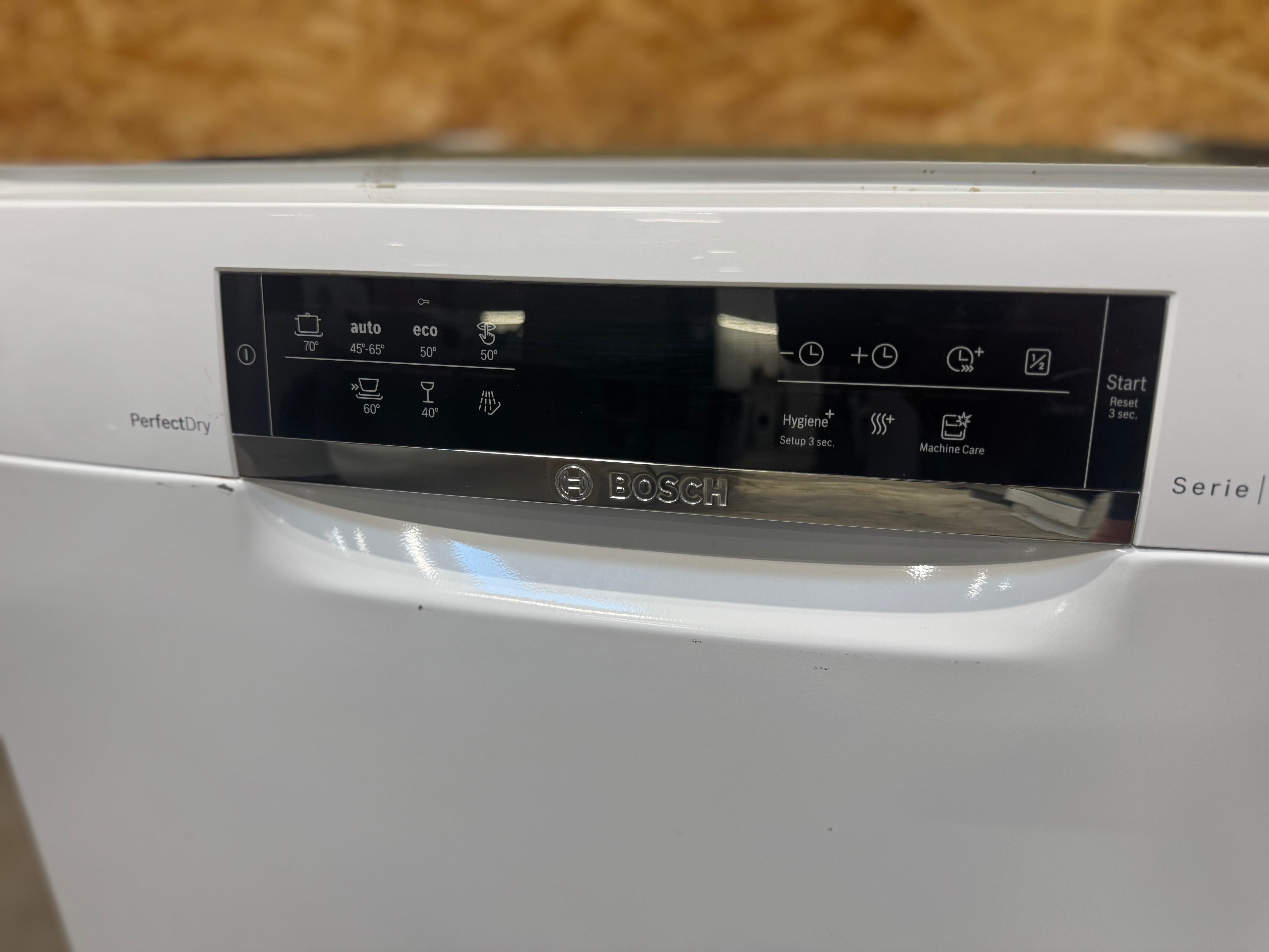 Bosch opvaskemaskine SMU67TW01S - D16085
