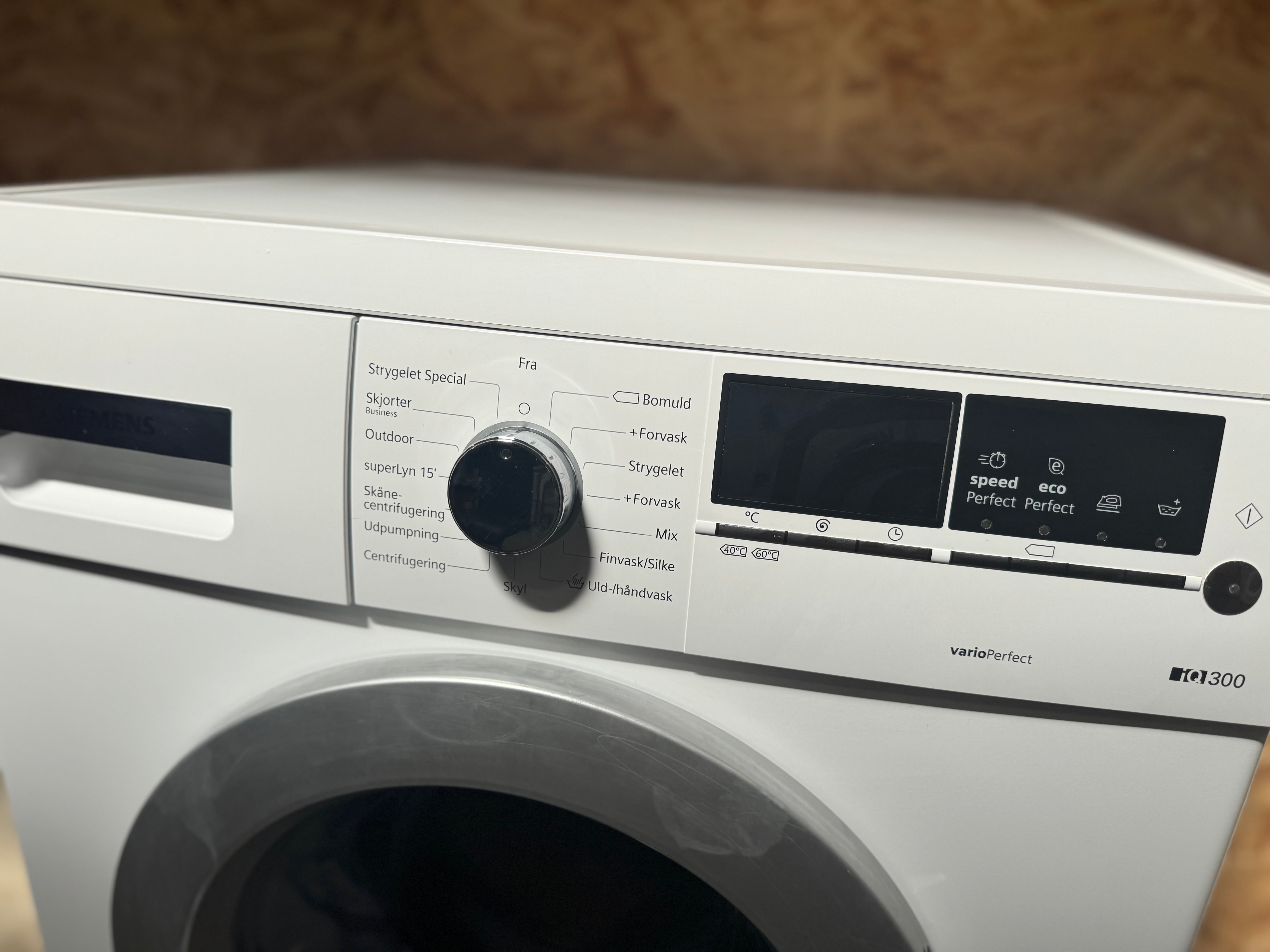 Siemens iQ300 vaskemaskine WM14E477DN - D15161