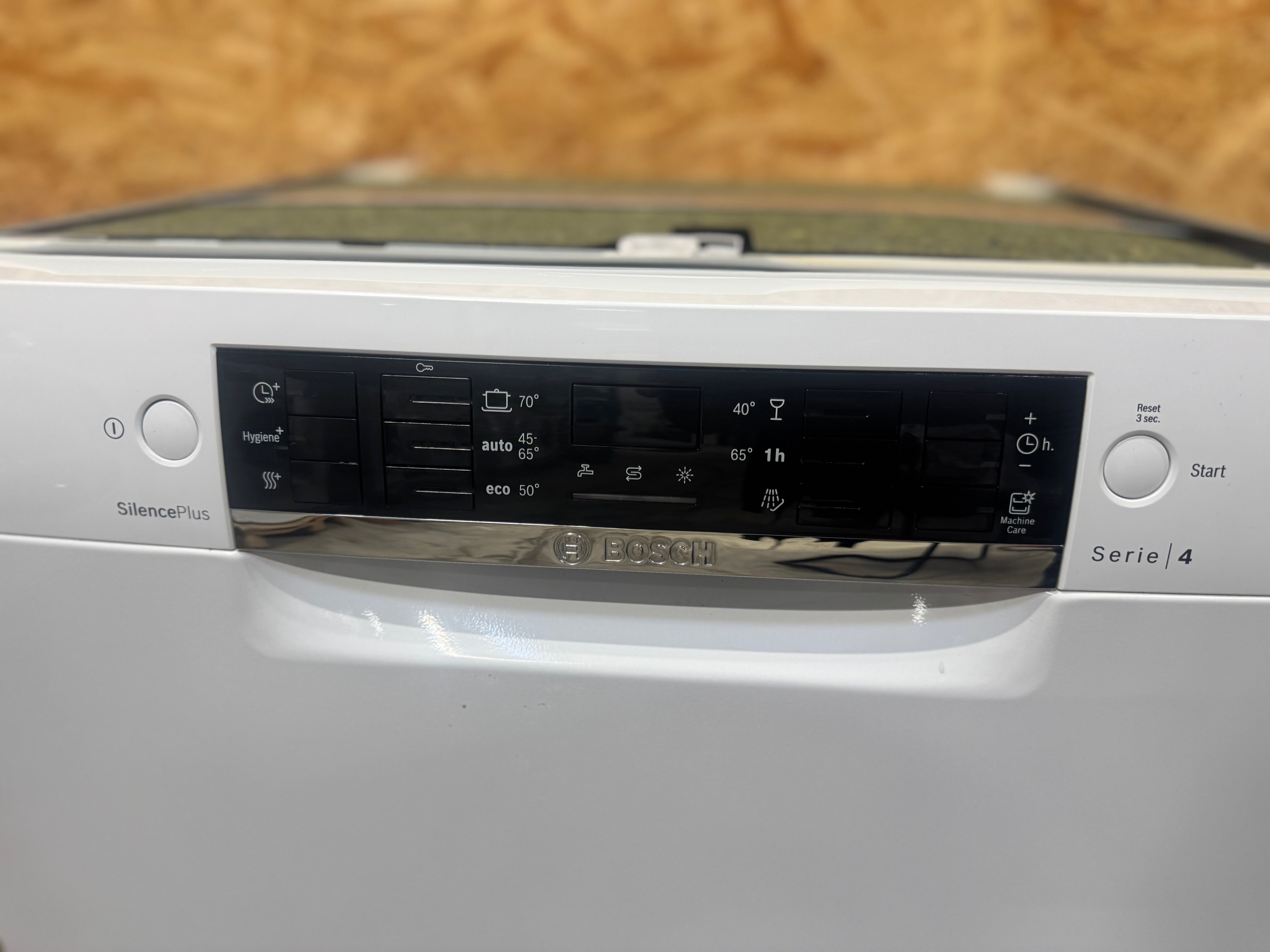 Bosch Opvaskemaskine SMU46CW01S - D17786