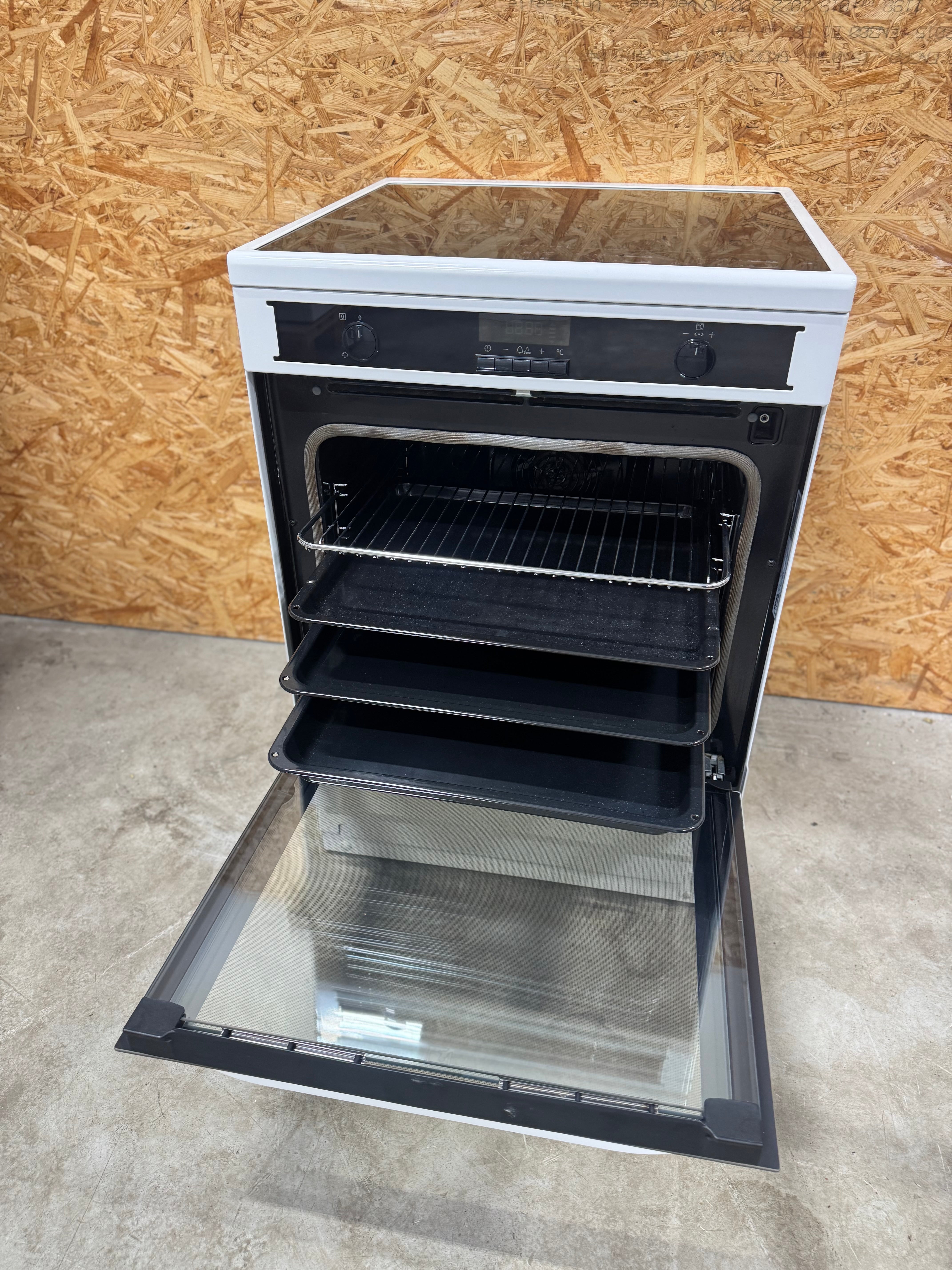 Voss induktionskomfur ELI14380HV - D17426