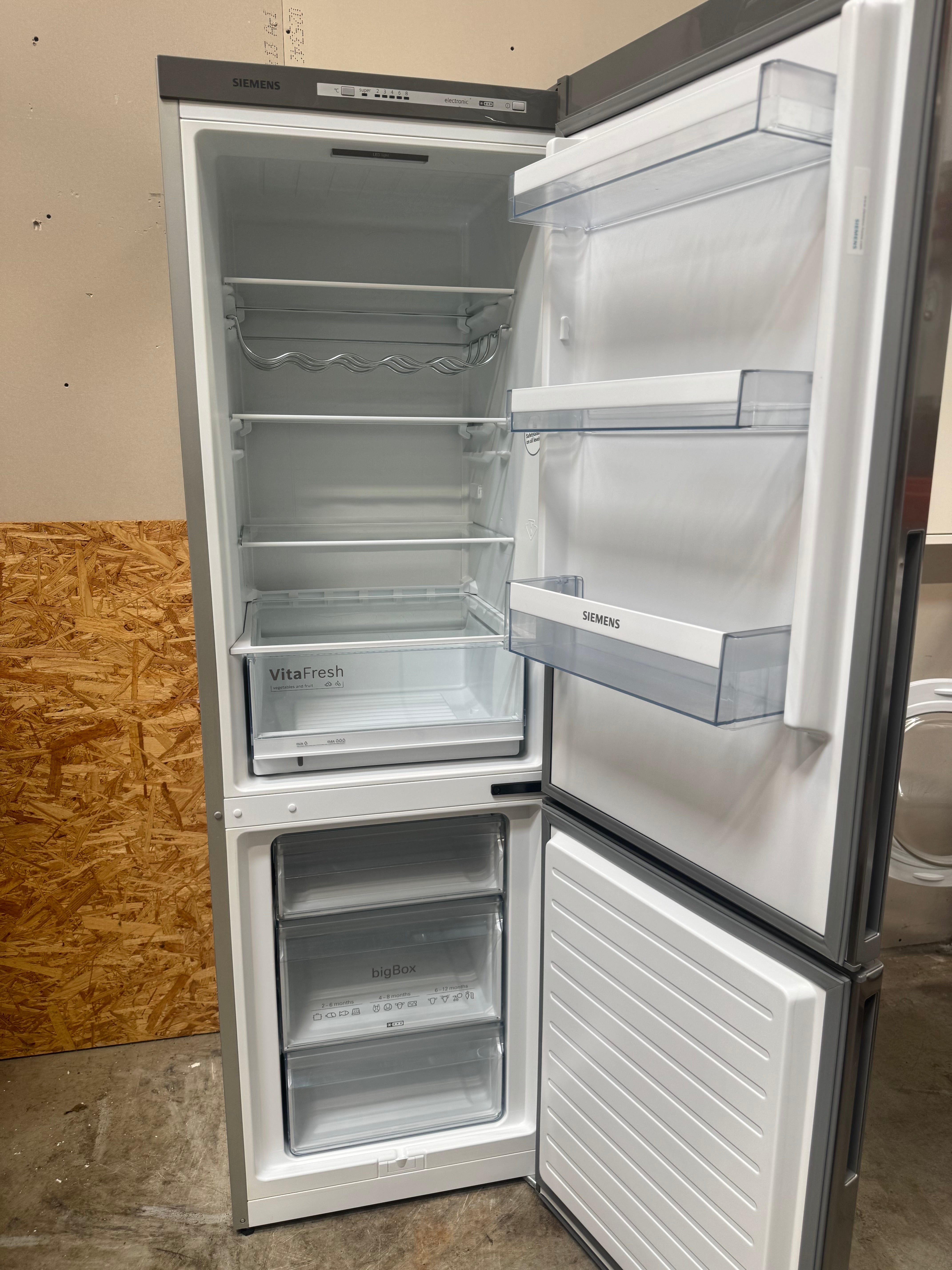 Siemens køle/fryseskab KG36VVI32 - D15982