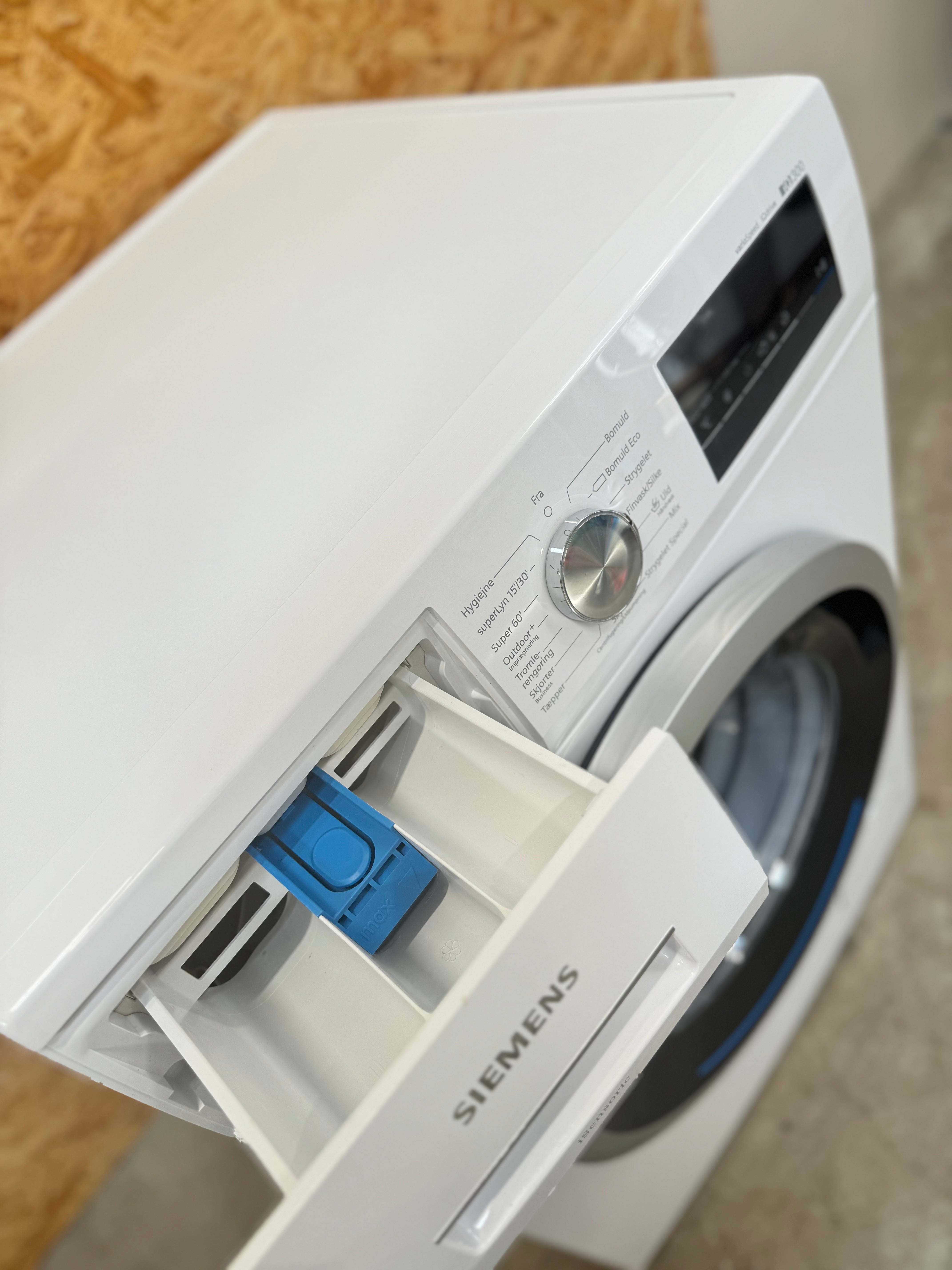 Siemens iQ300 vaskemaskine WM14N1B8DN - D15153