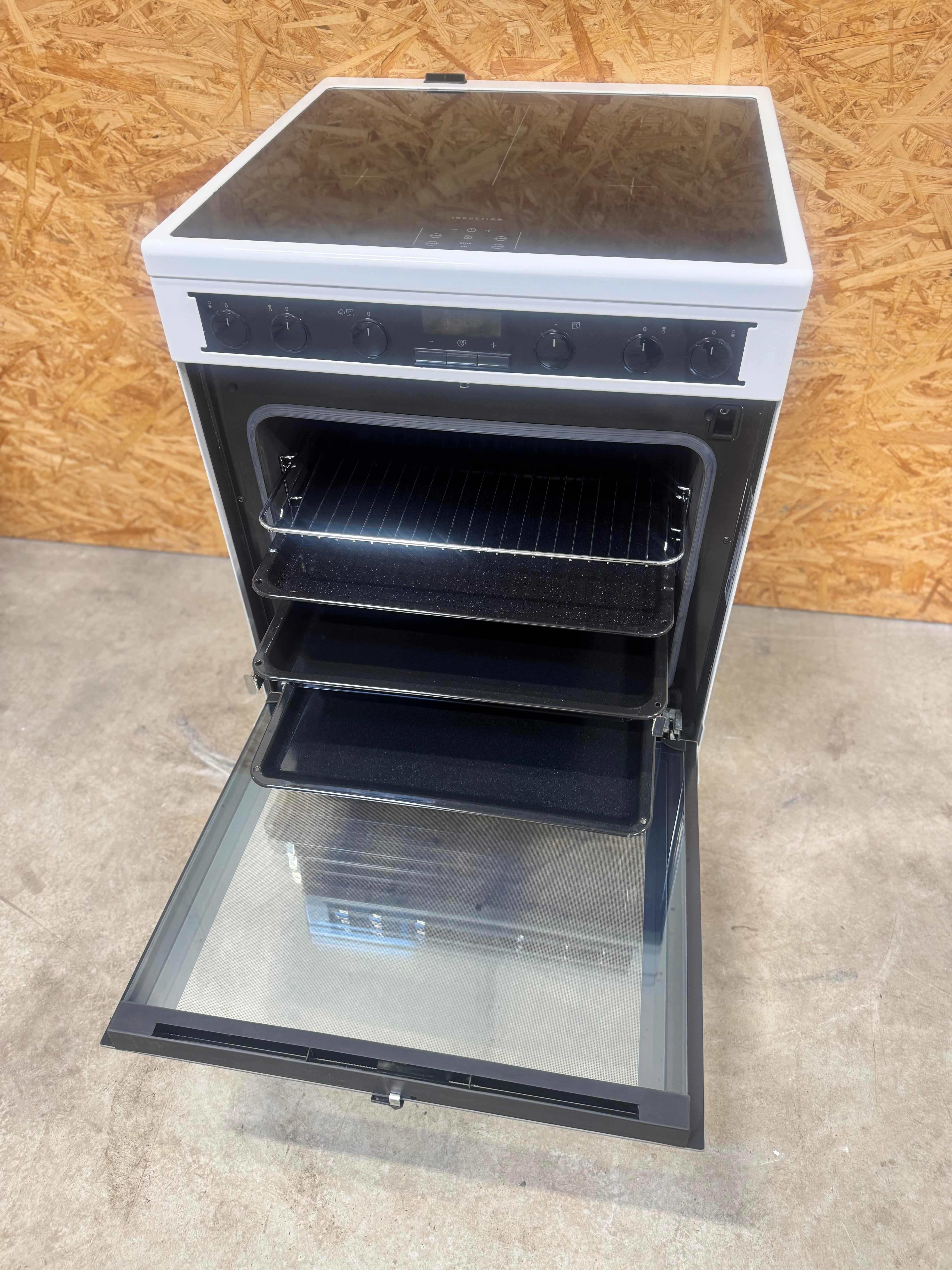Voss induktionskomfur ELI14340HV - D16051