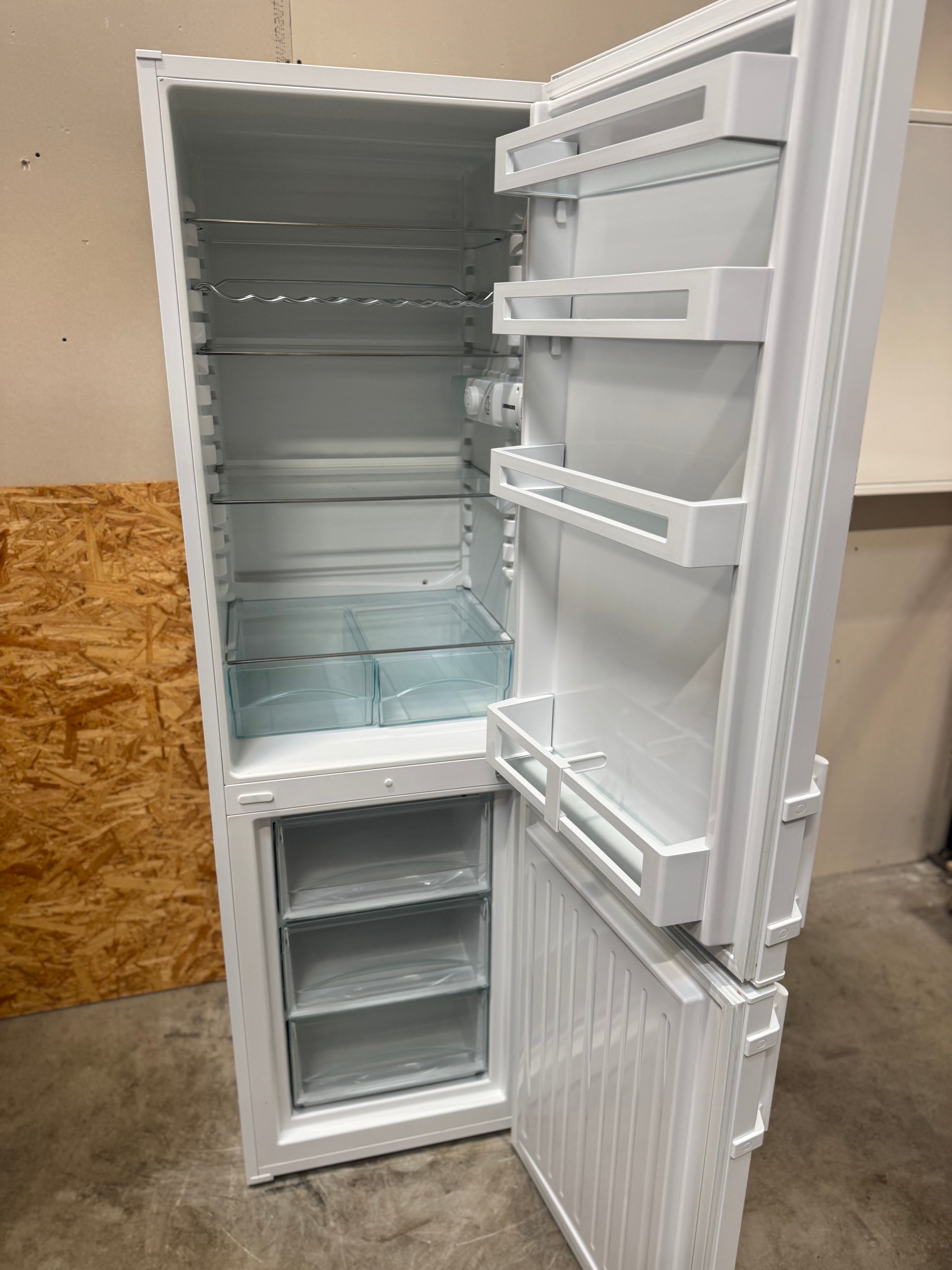 Liebherr køle/fryseskab CU331120 - D13992