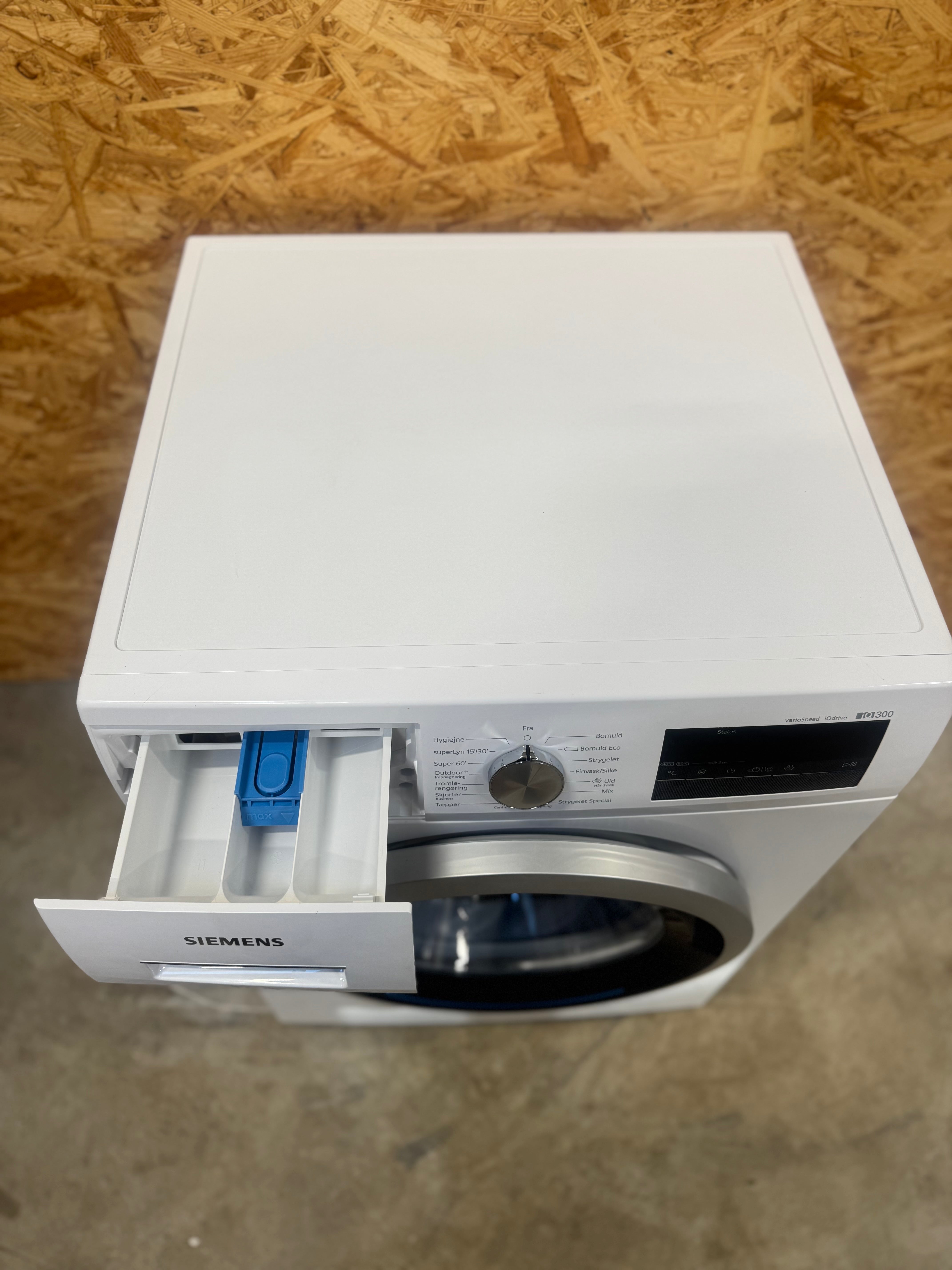 Siemens iQ300 vaskemaskine WM14N1B8DN - D16044