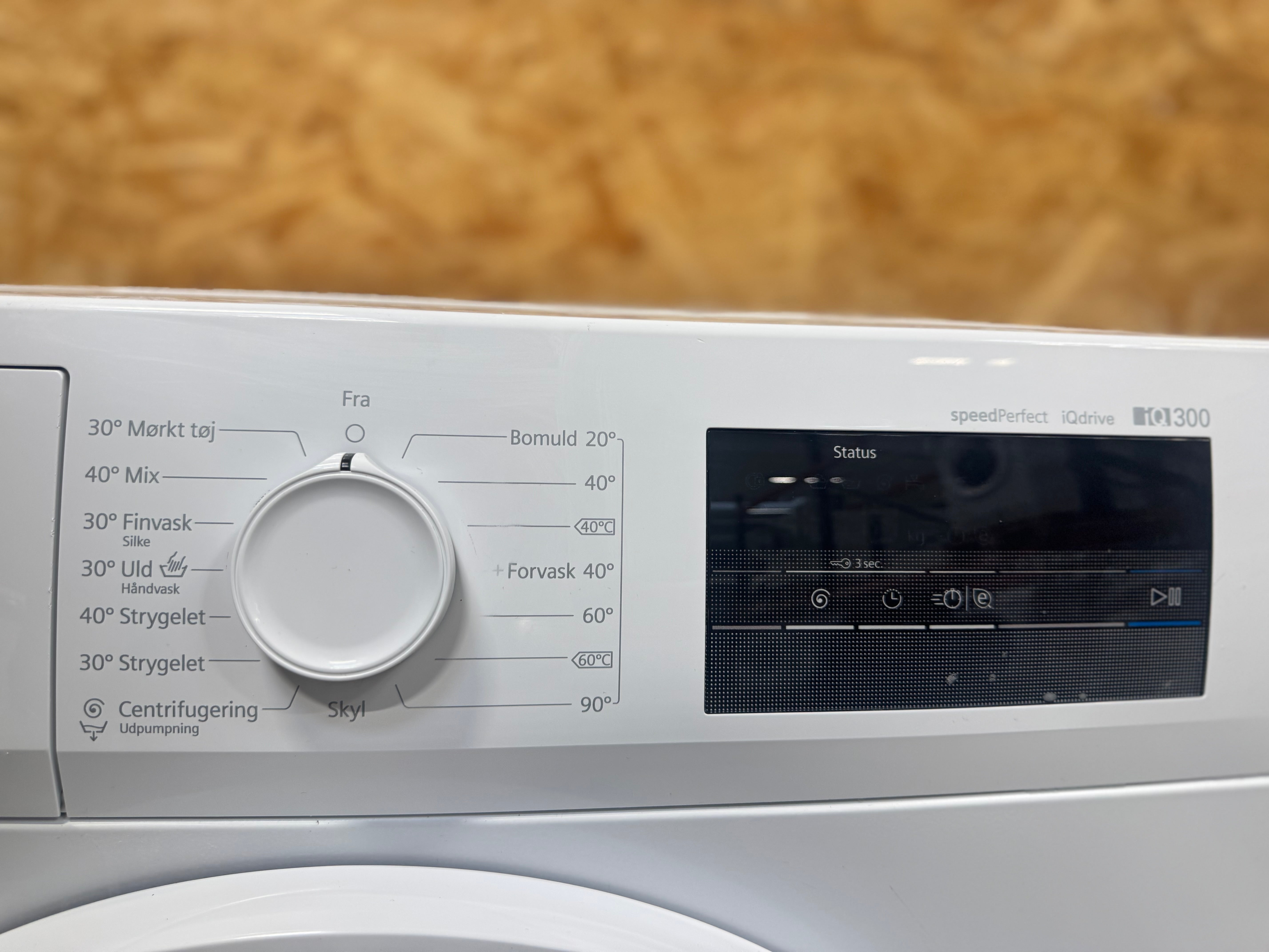 Siemens iQ300 vaskemaskine WM14N0L7DN - D18152