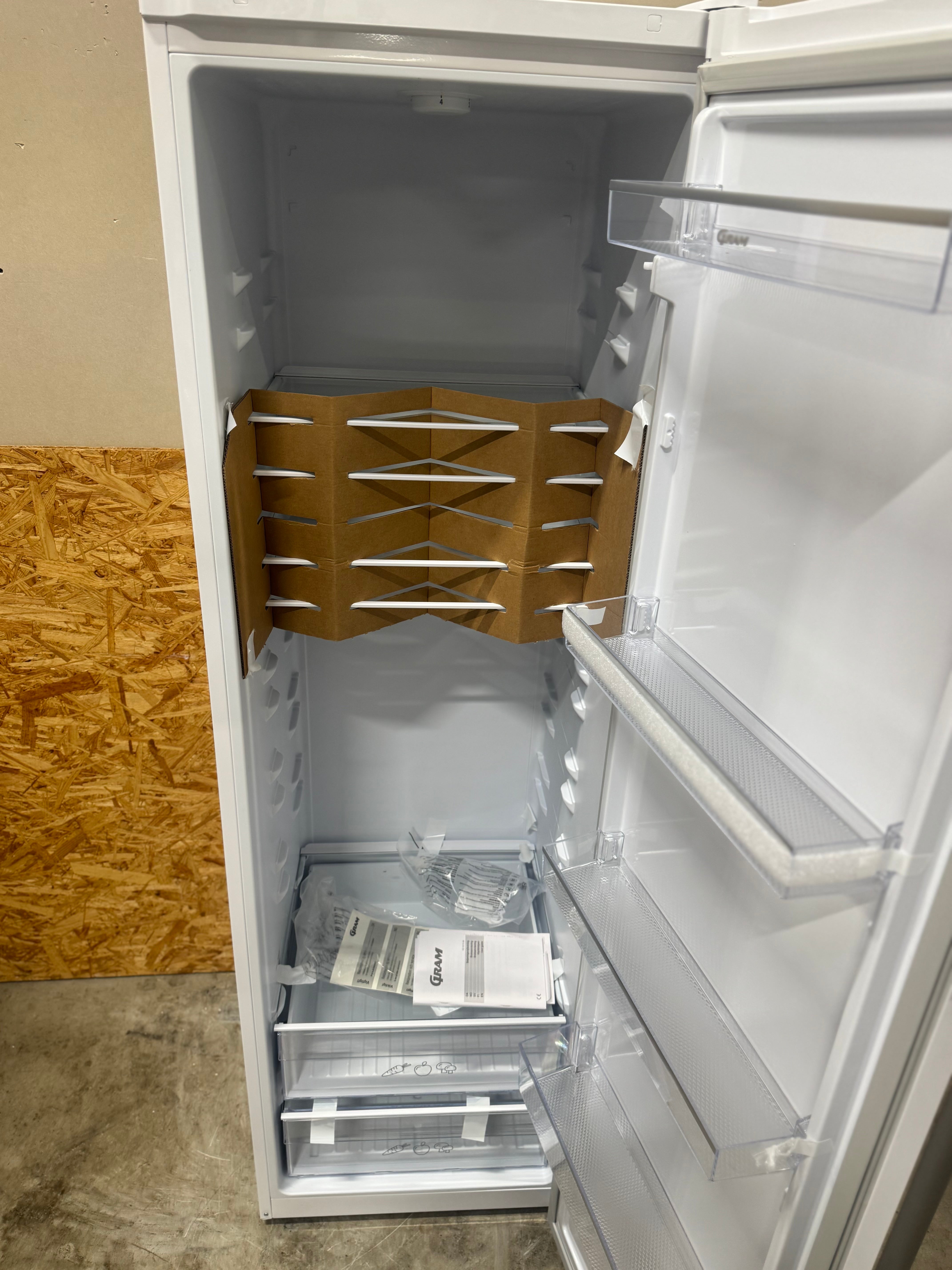 Gram køleskab KS3315/94 - D17067