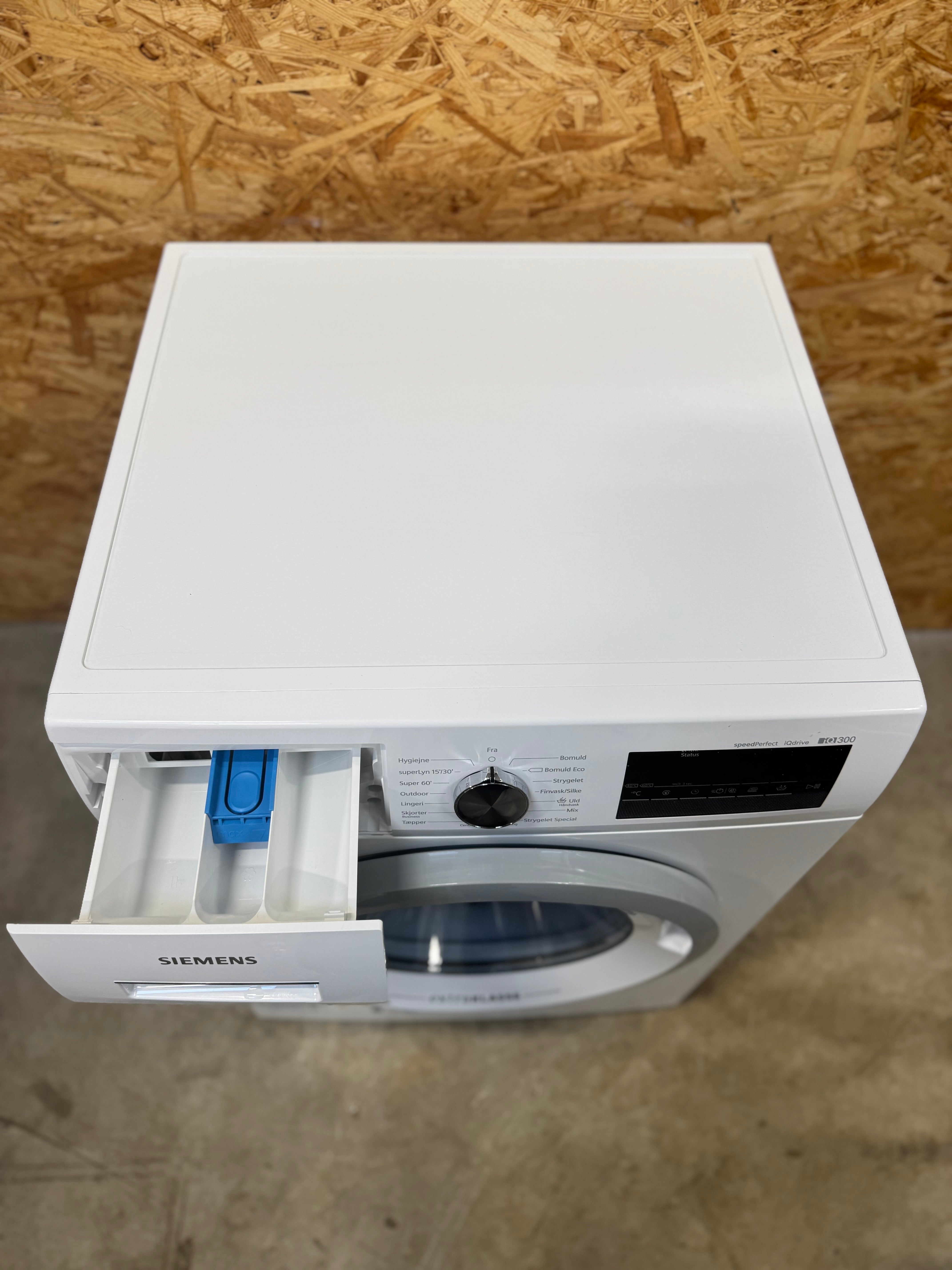 Siemens iQ300 vaskemaskine WM14N207DN - D15017