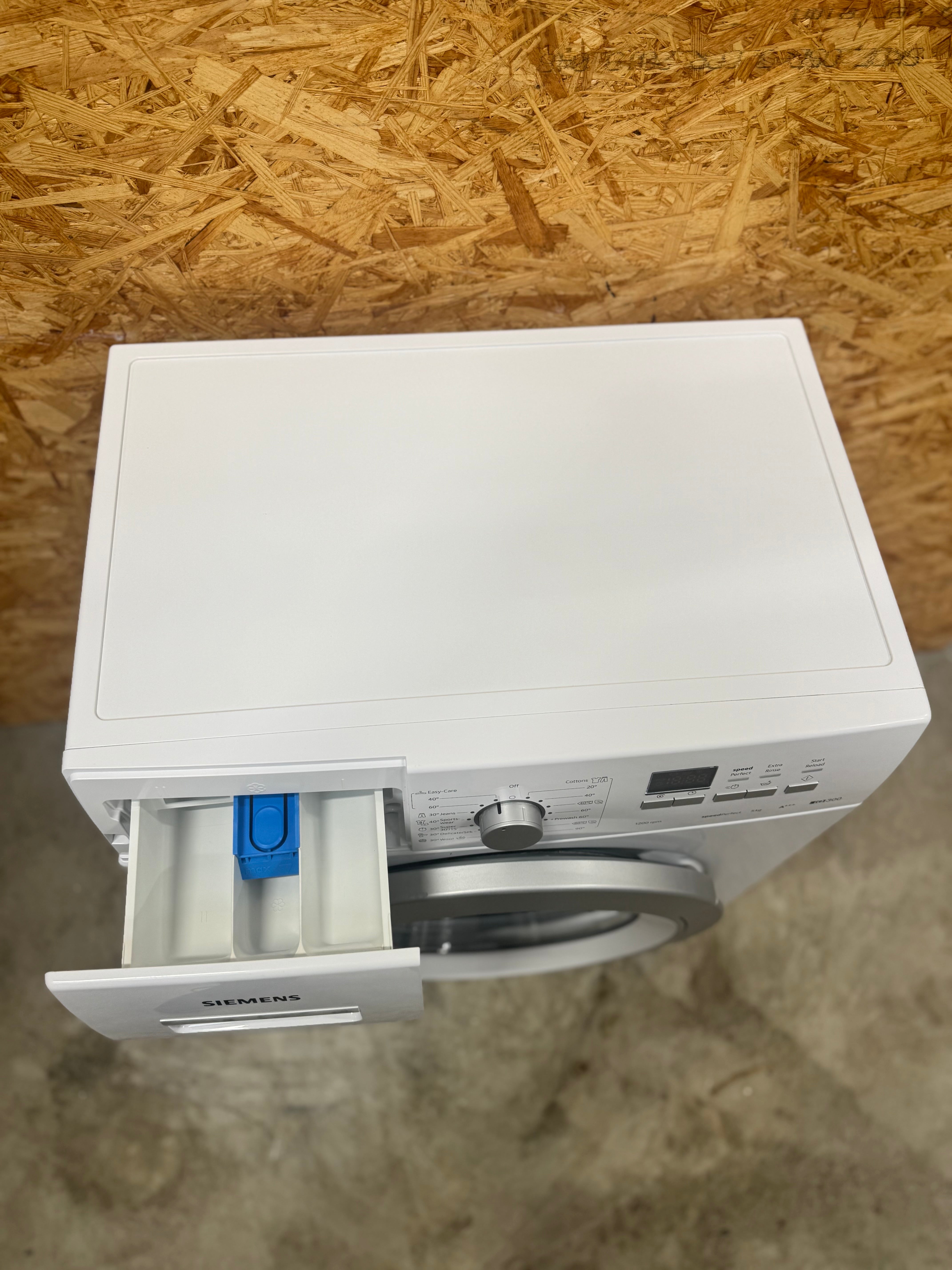 Siemens 40 cm. SlimLine vaskemaskine WS12G160BY - D17058